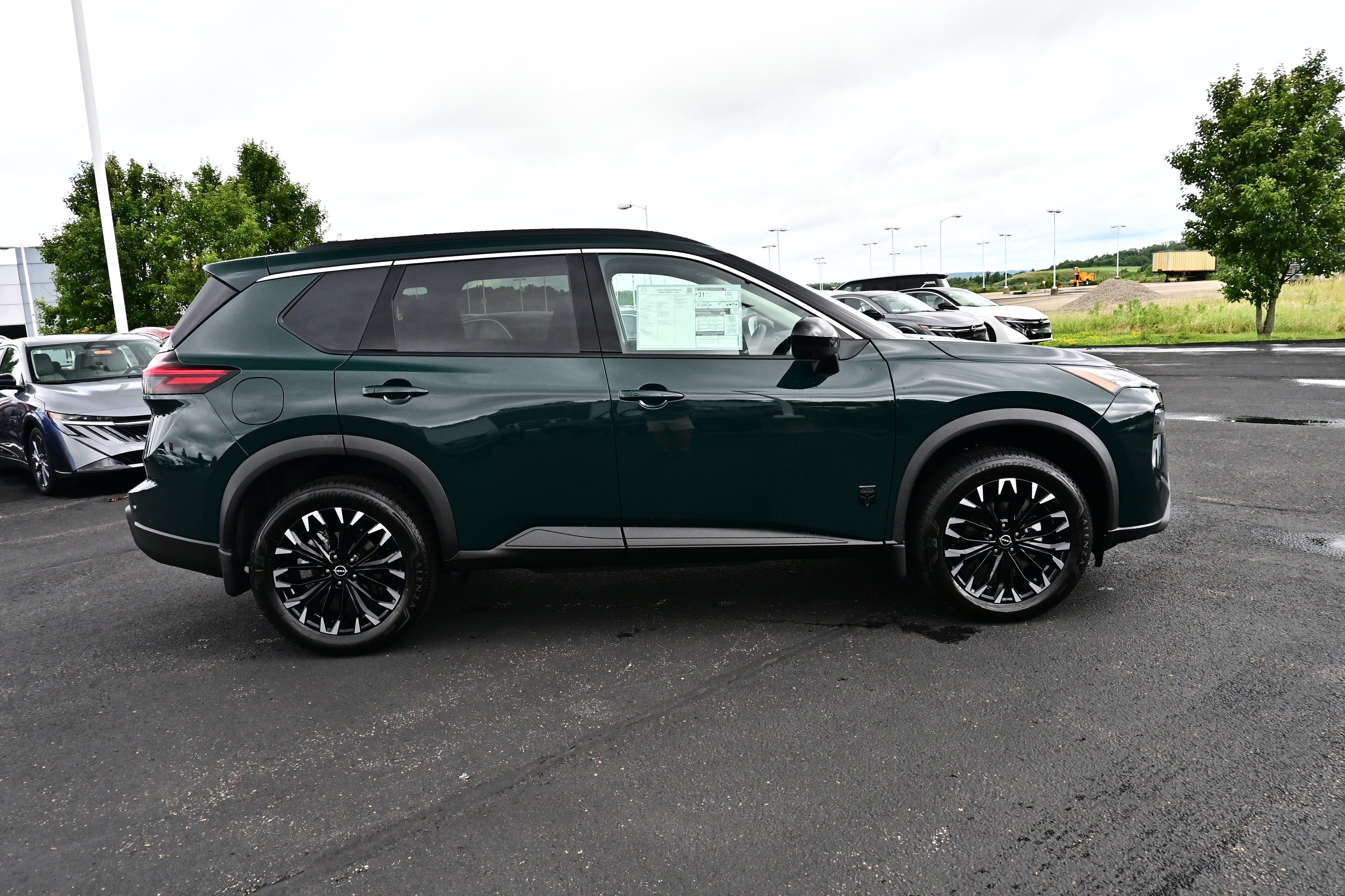 2026 Nissan Rogue Dark Armor™