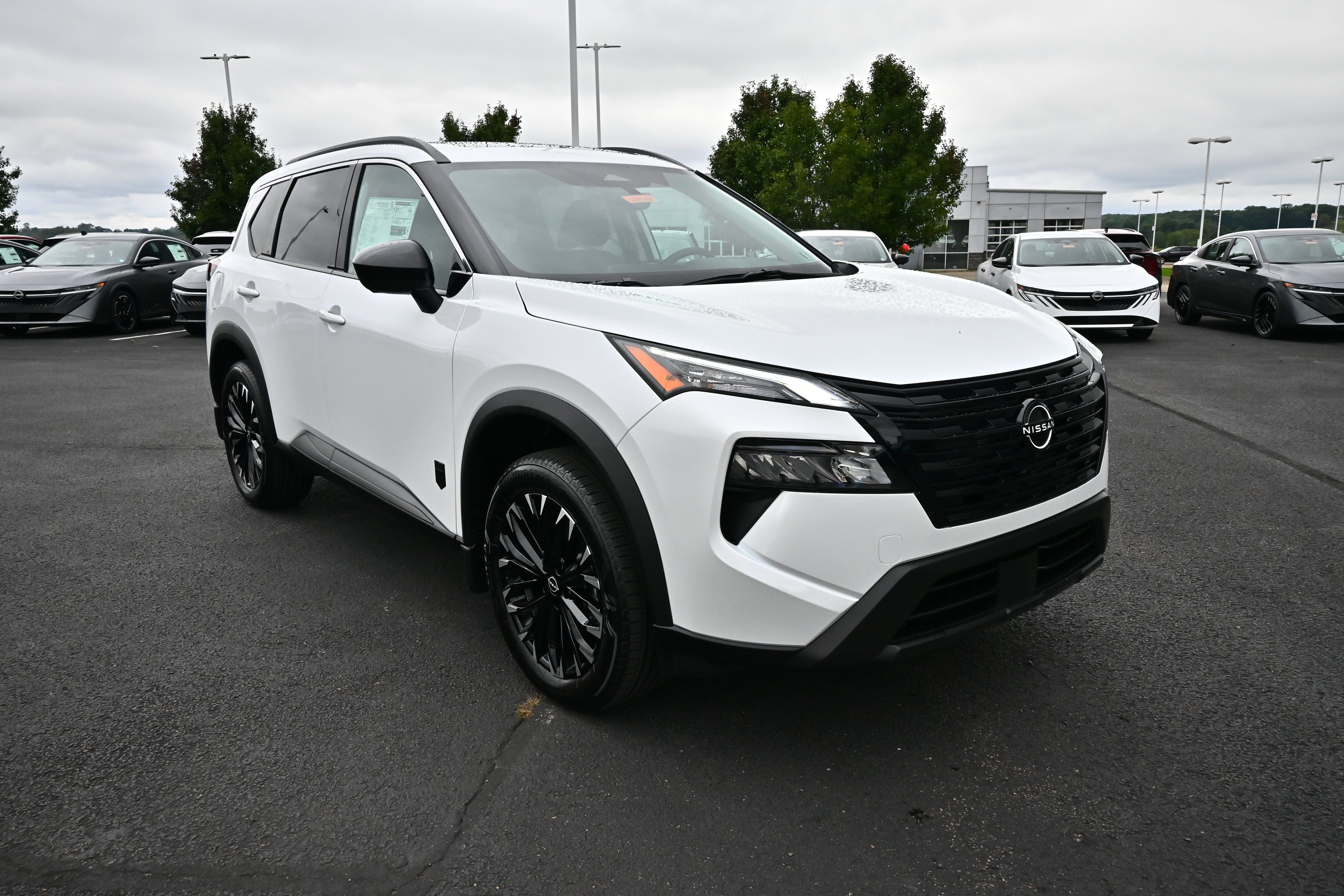 2026 Nissan Rogue Dark Armor™