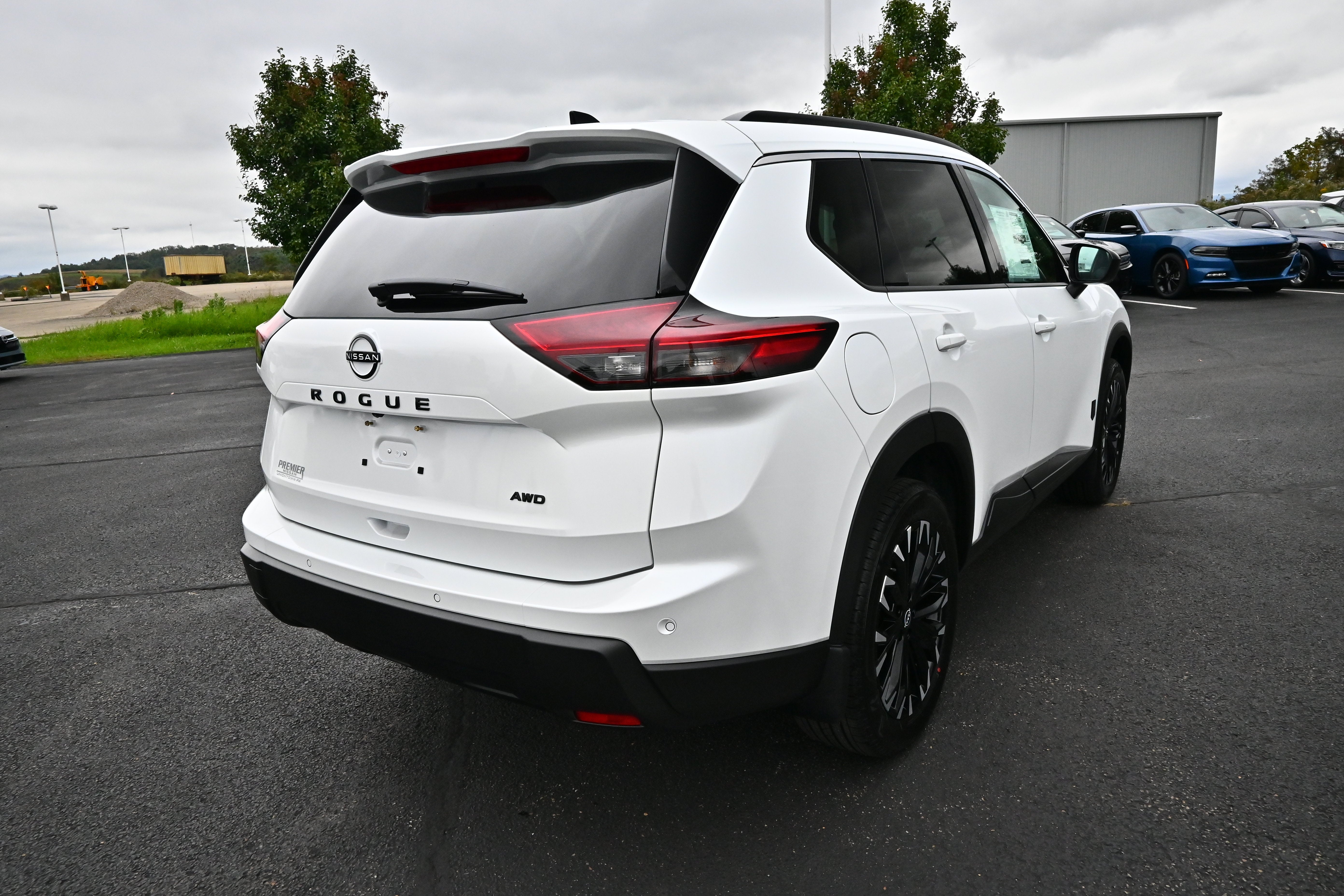 2026 Nissan Rogue Dark Armor™