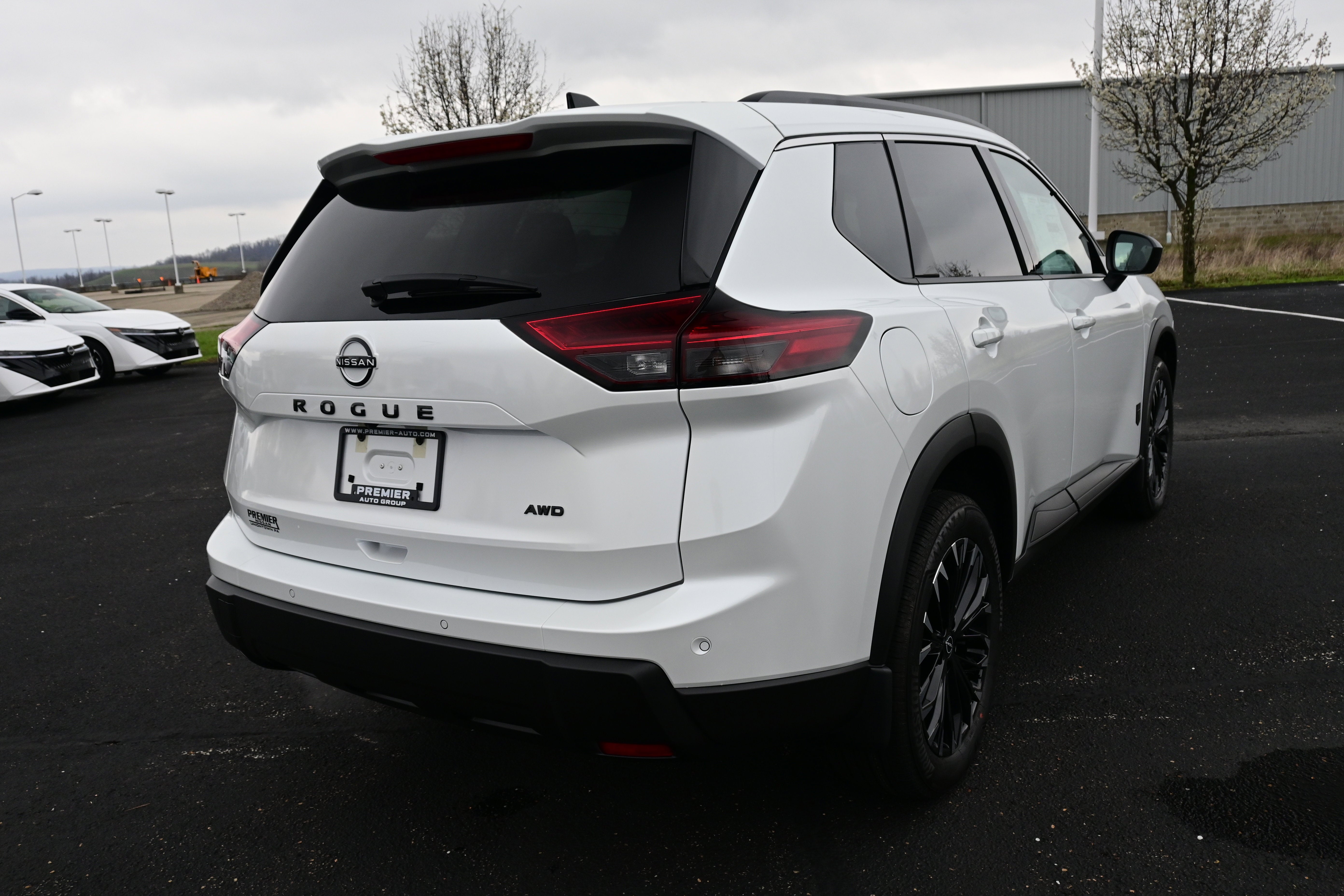 2026 Nissan Rogue Dark Armor