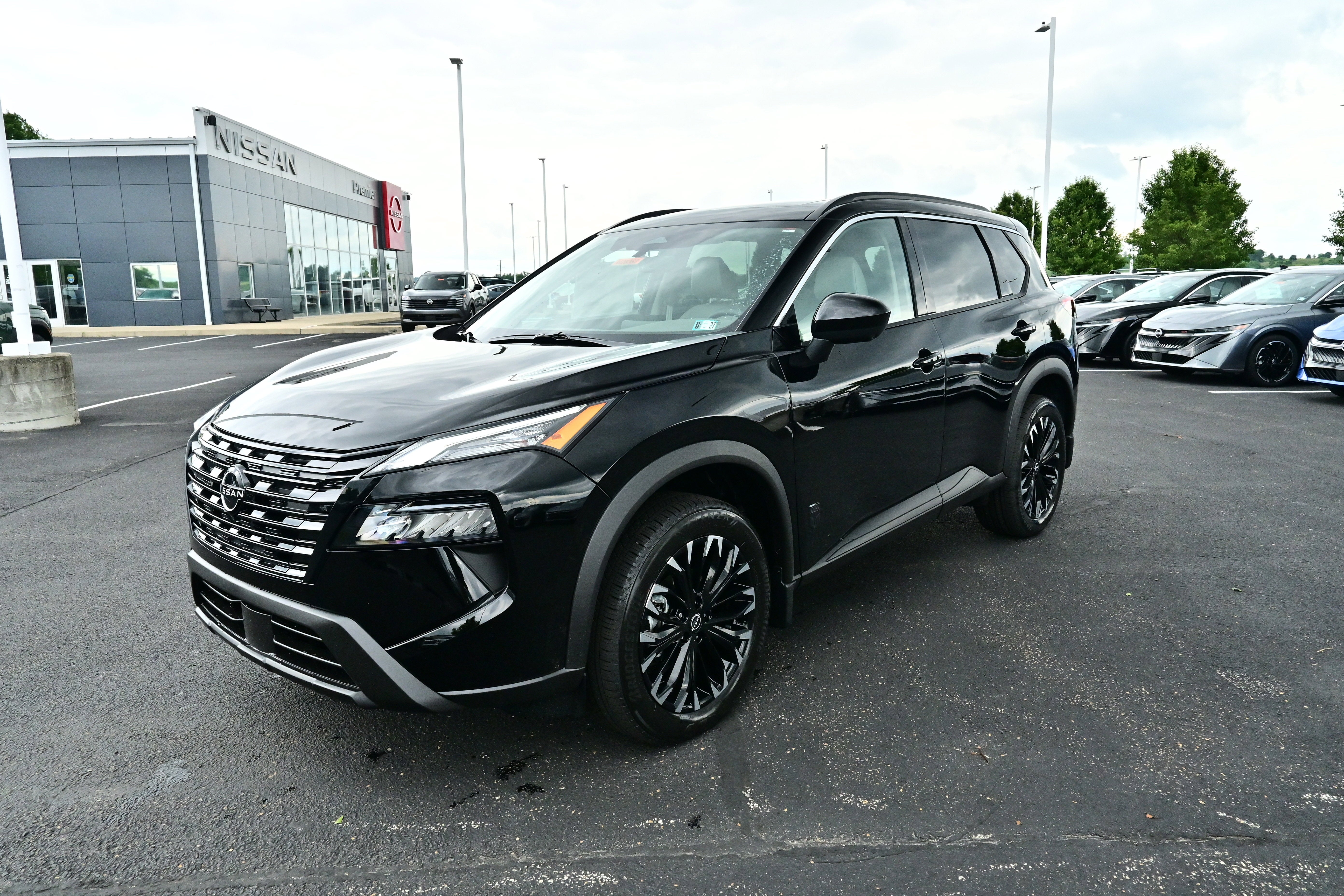 2026 Nissan Rogue Dark Armor™