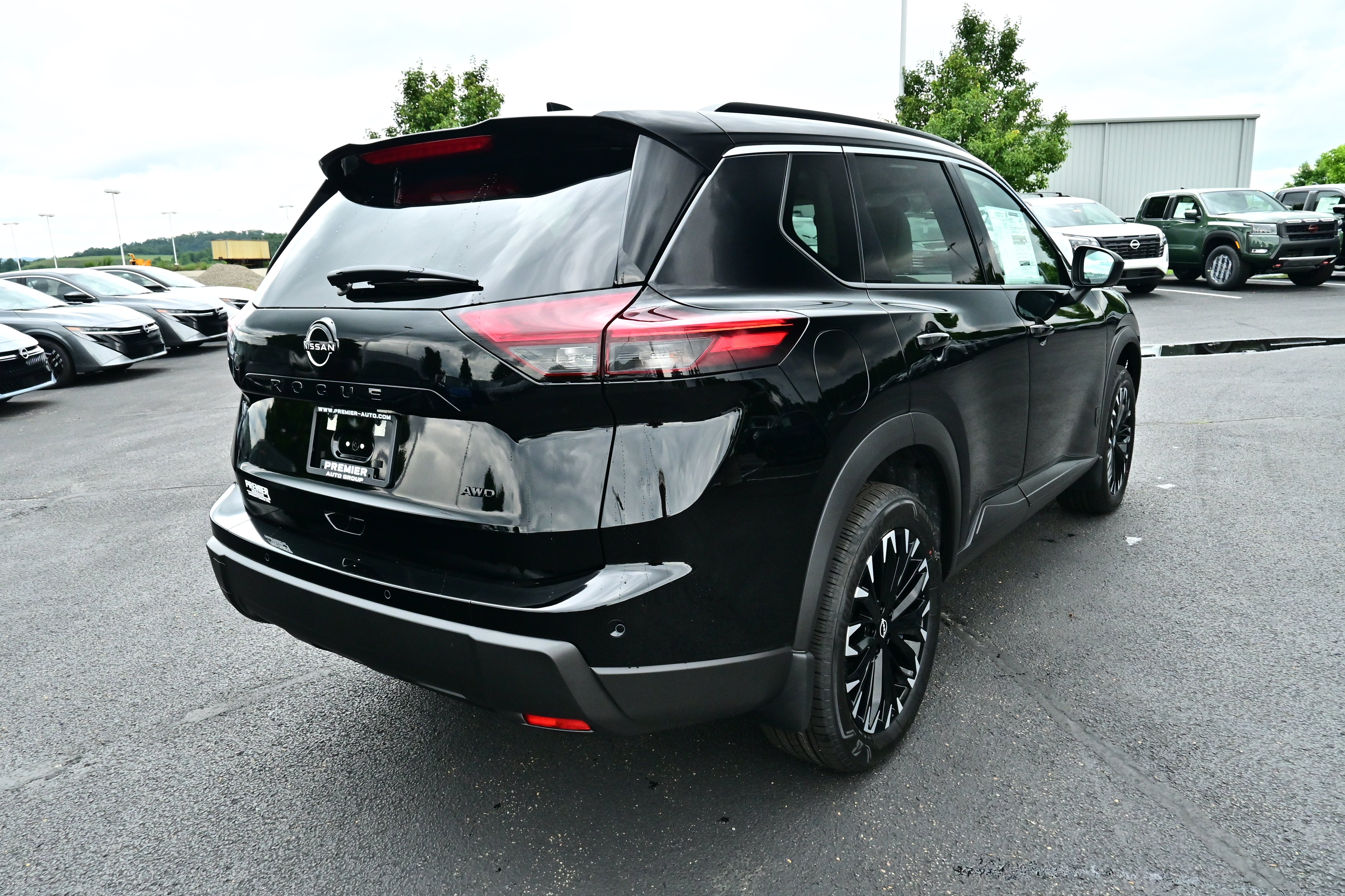 2026 Nissan Rogue Dark Armor™