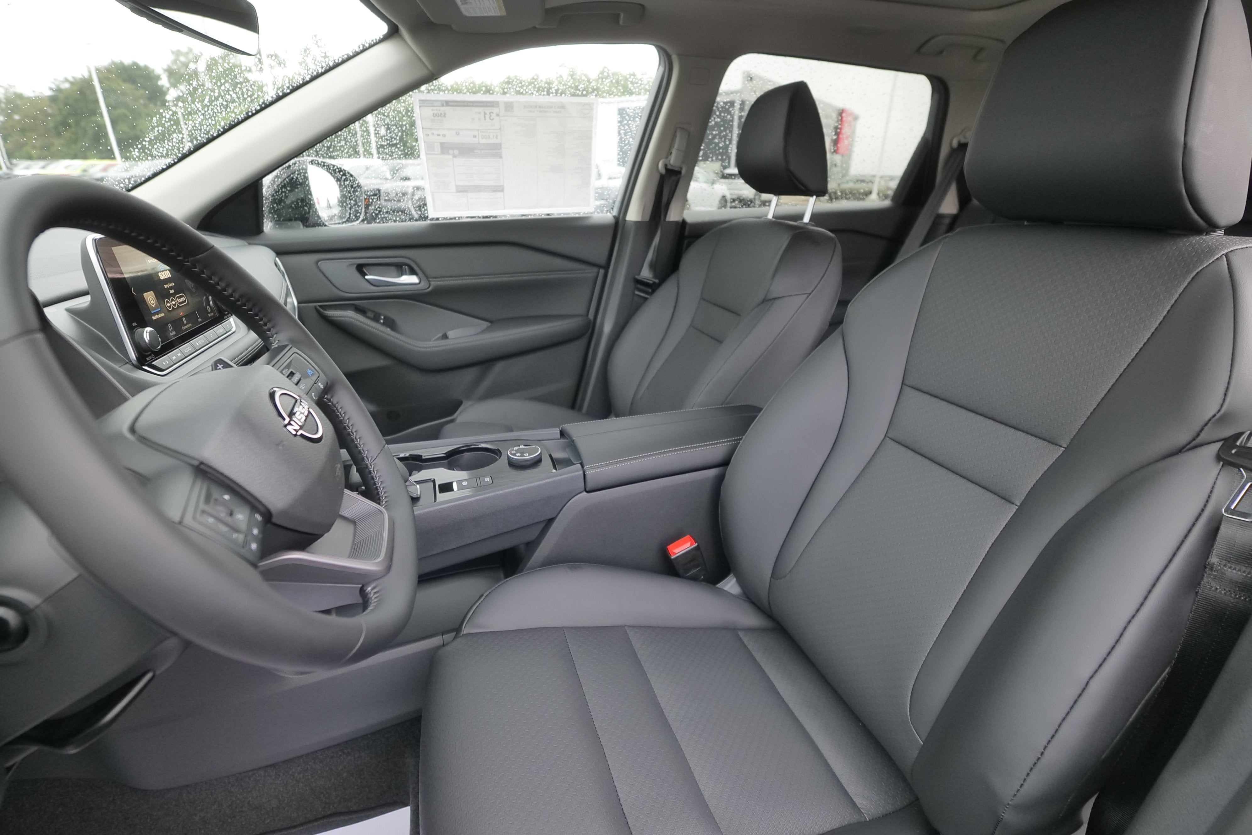 2026 Nissan Rogue Dark Armor™