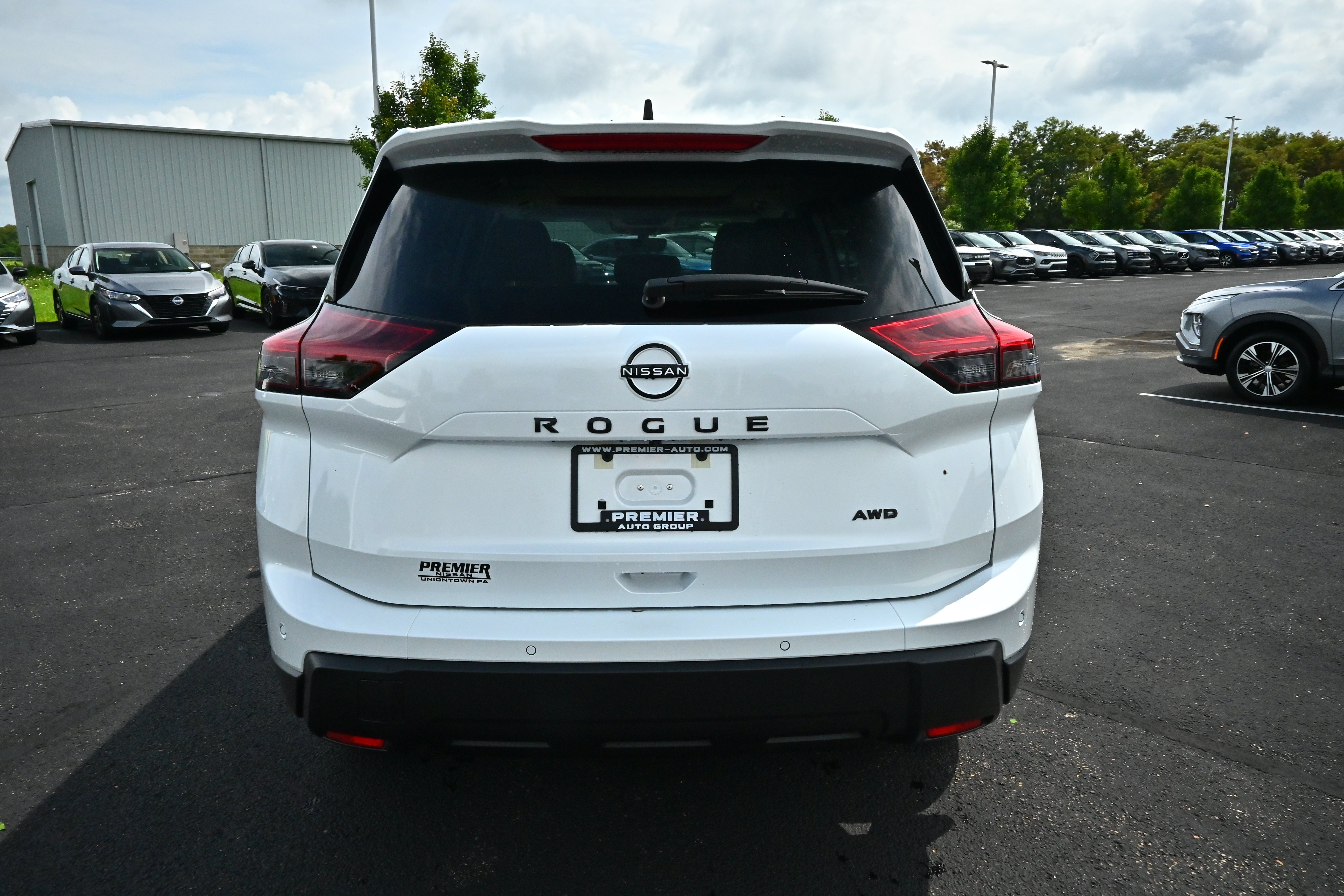 2026 Nissan Rogue Dark Armor™