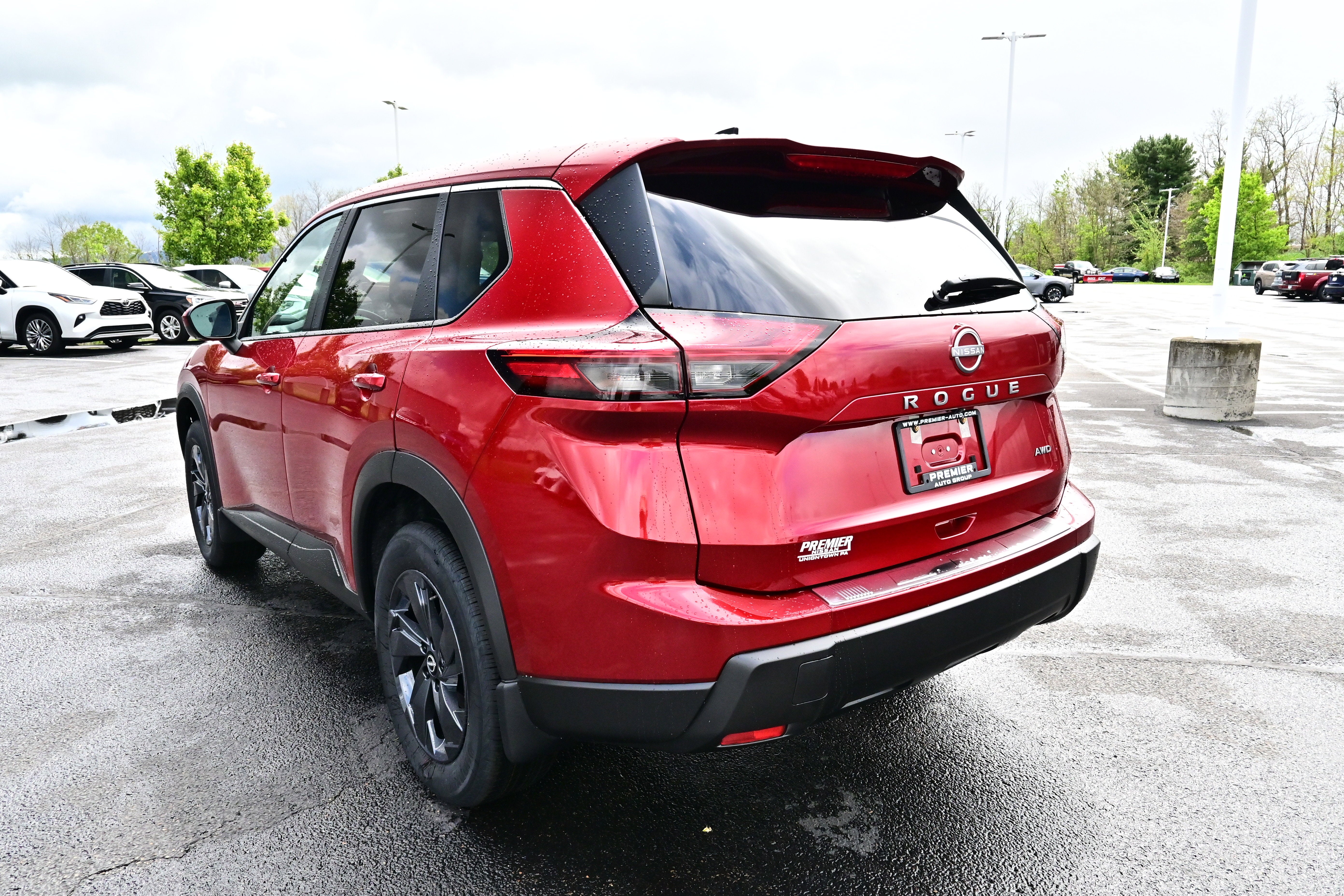2026 Nissan Rogue SV