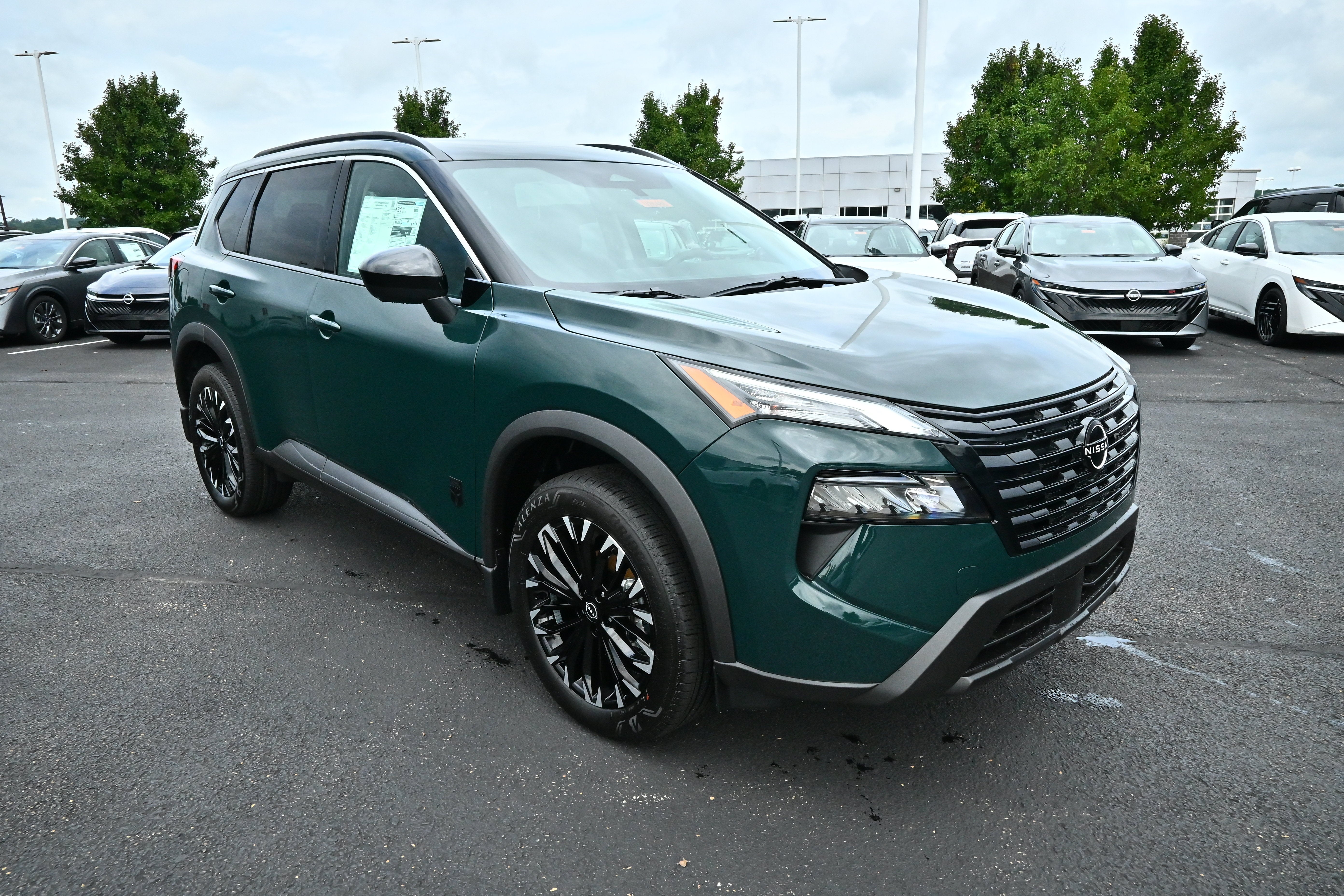 2026 Nissan Rogue Dark Armor™