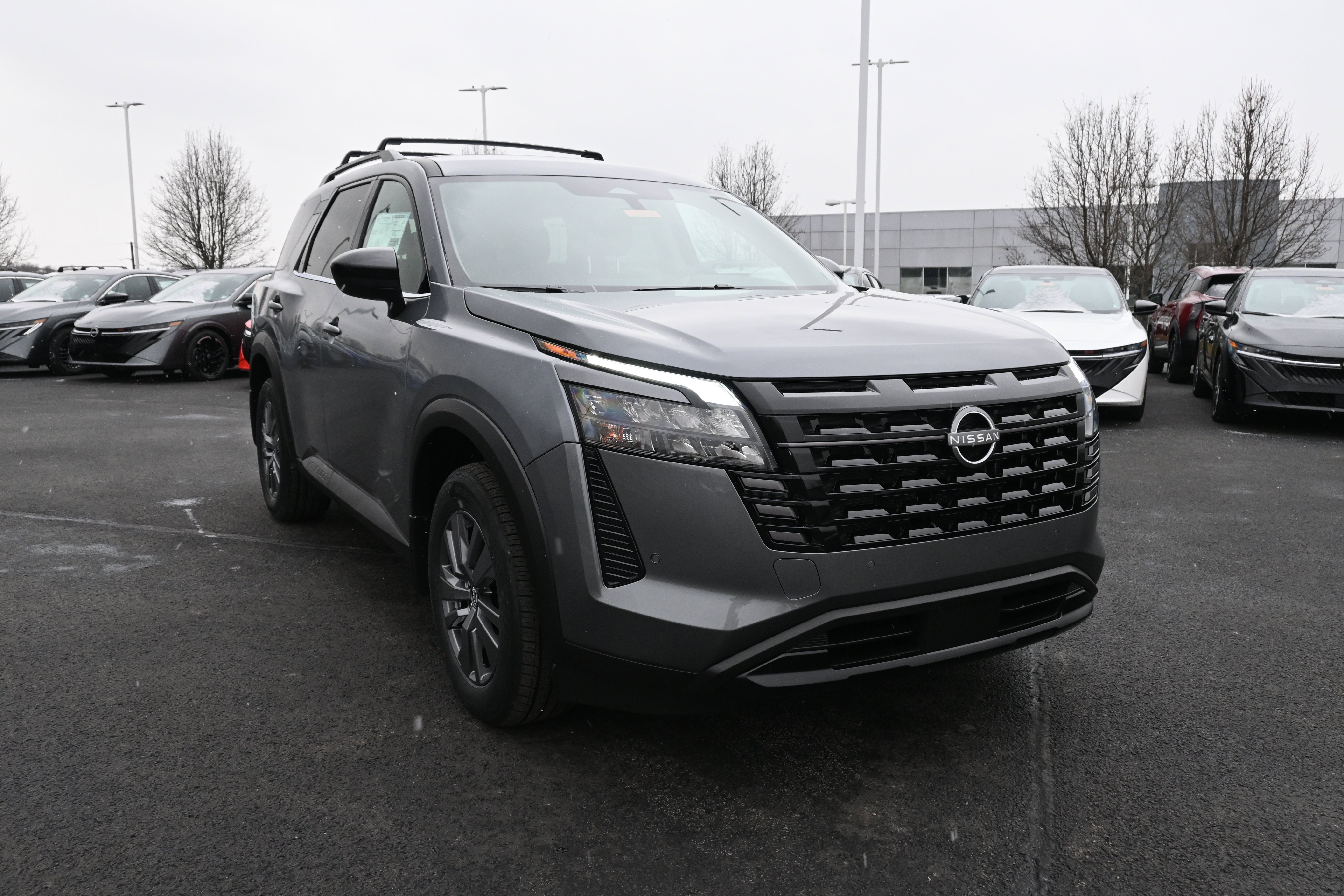 2026 Nissan Pathfinder SV