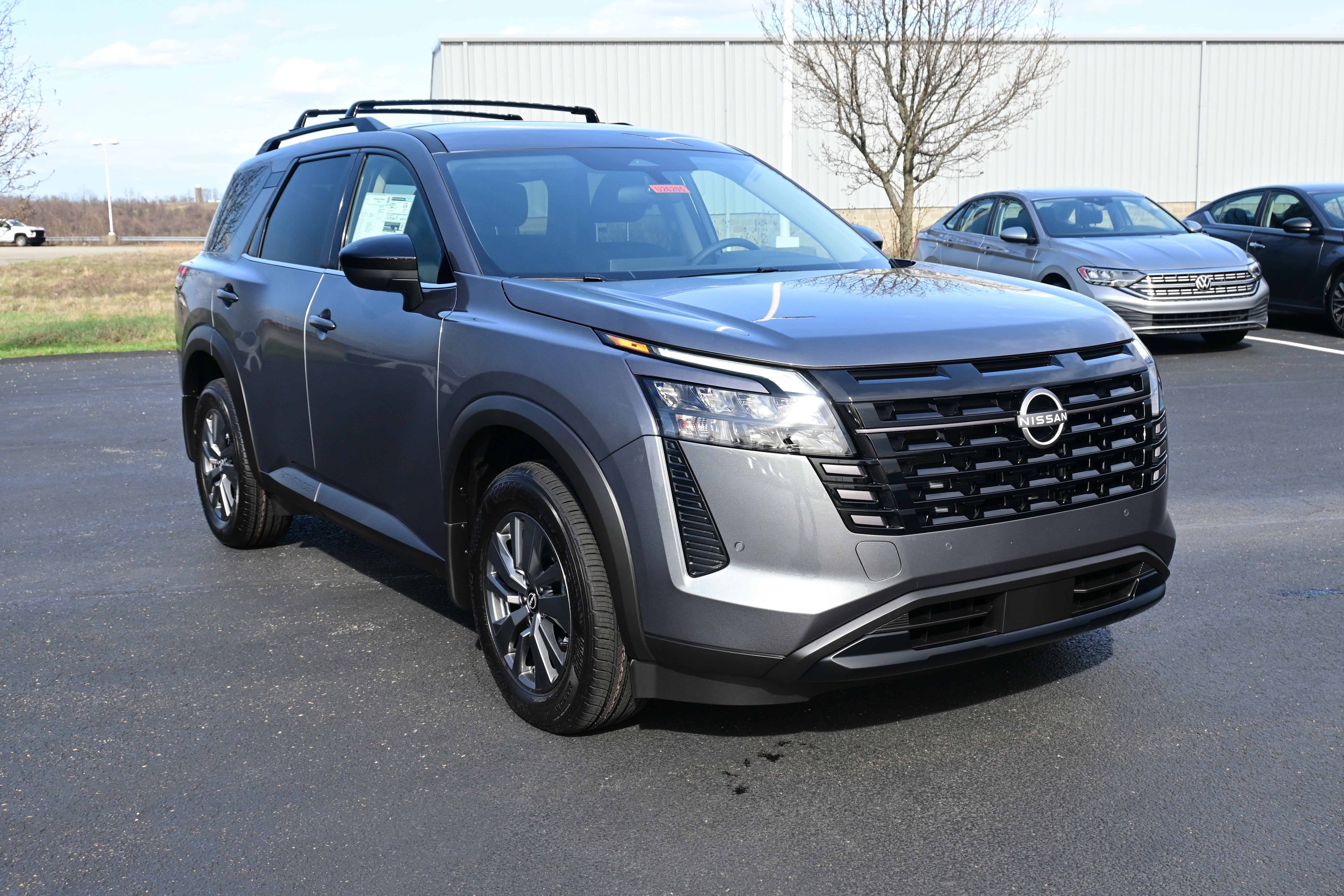 2026 Nissan Pathfinder SV