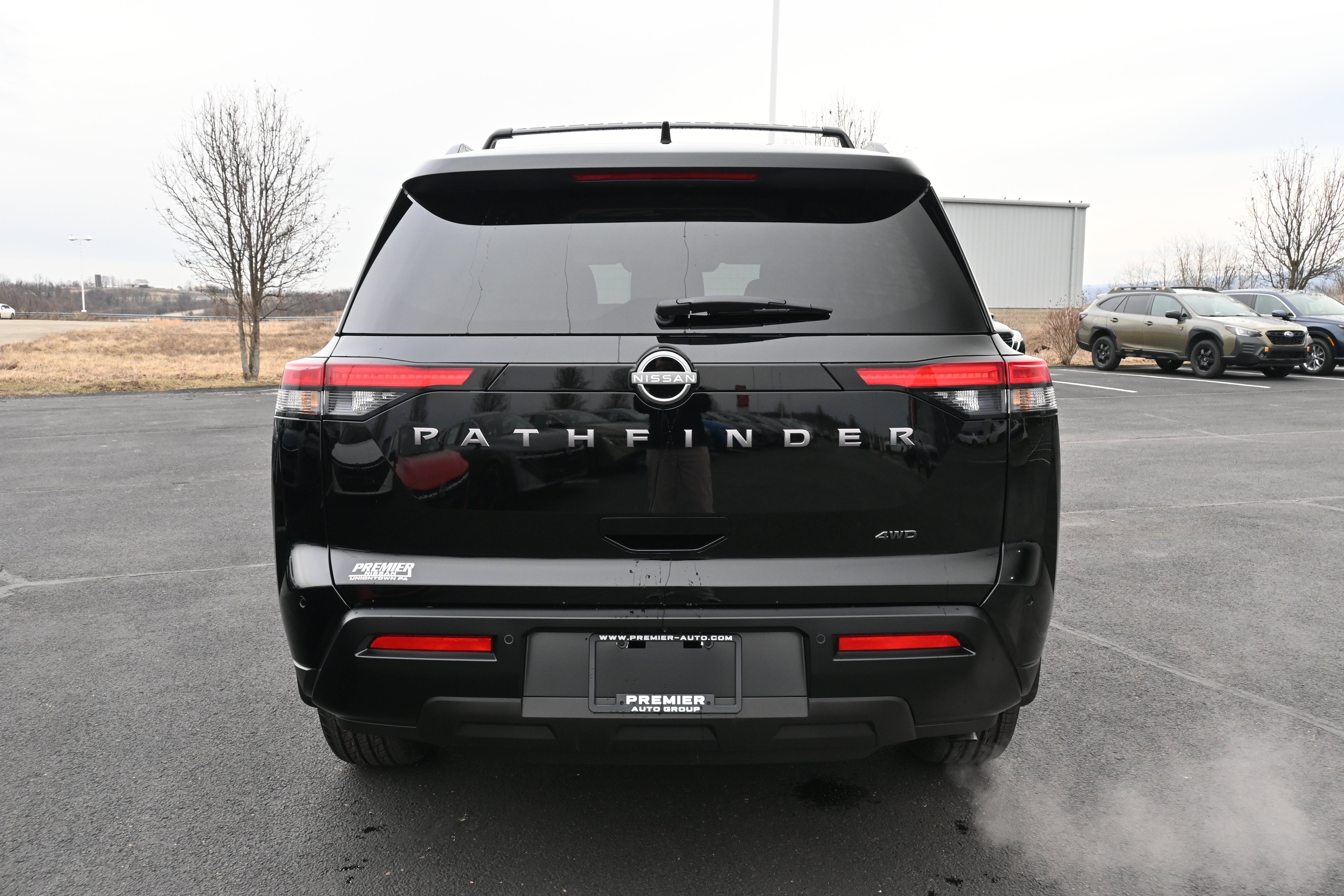 2026 Nissan Pathfinder SV