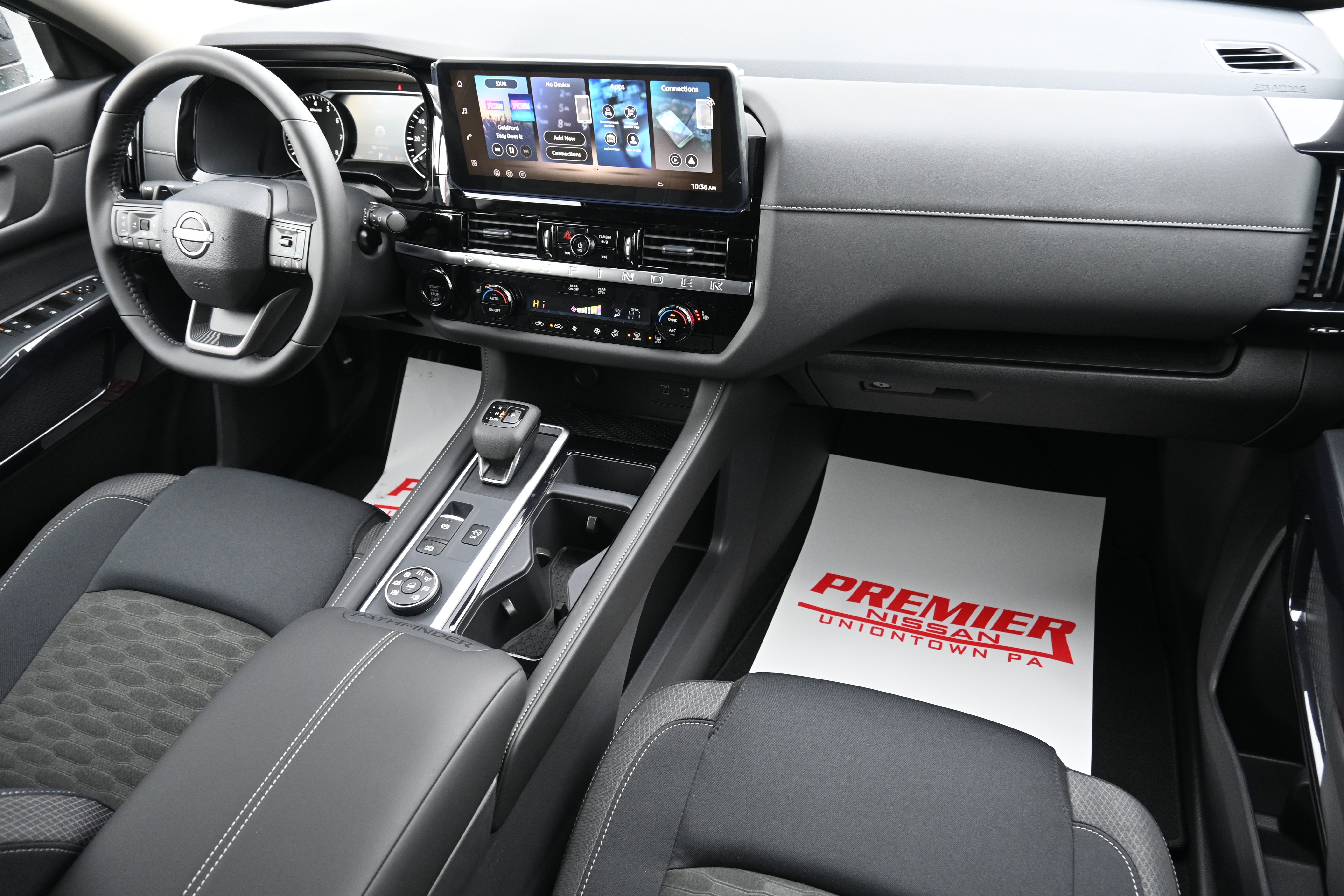 2026 Nissan Pathfinder SV