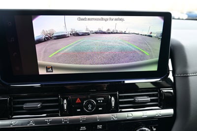 2026 Nissan Pathfinder SV