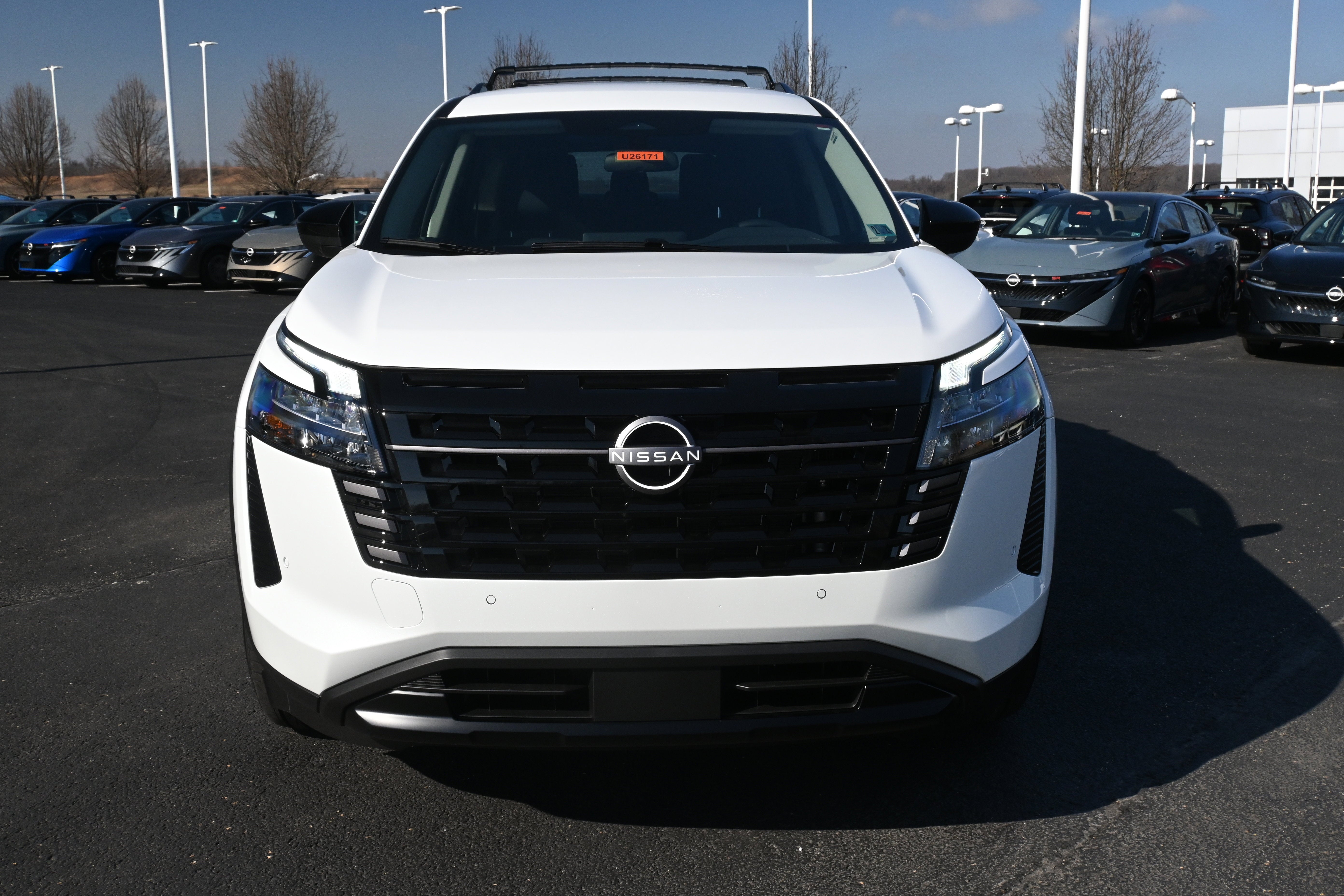 2026 Nissan Pathfinder SV