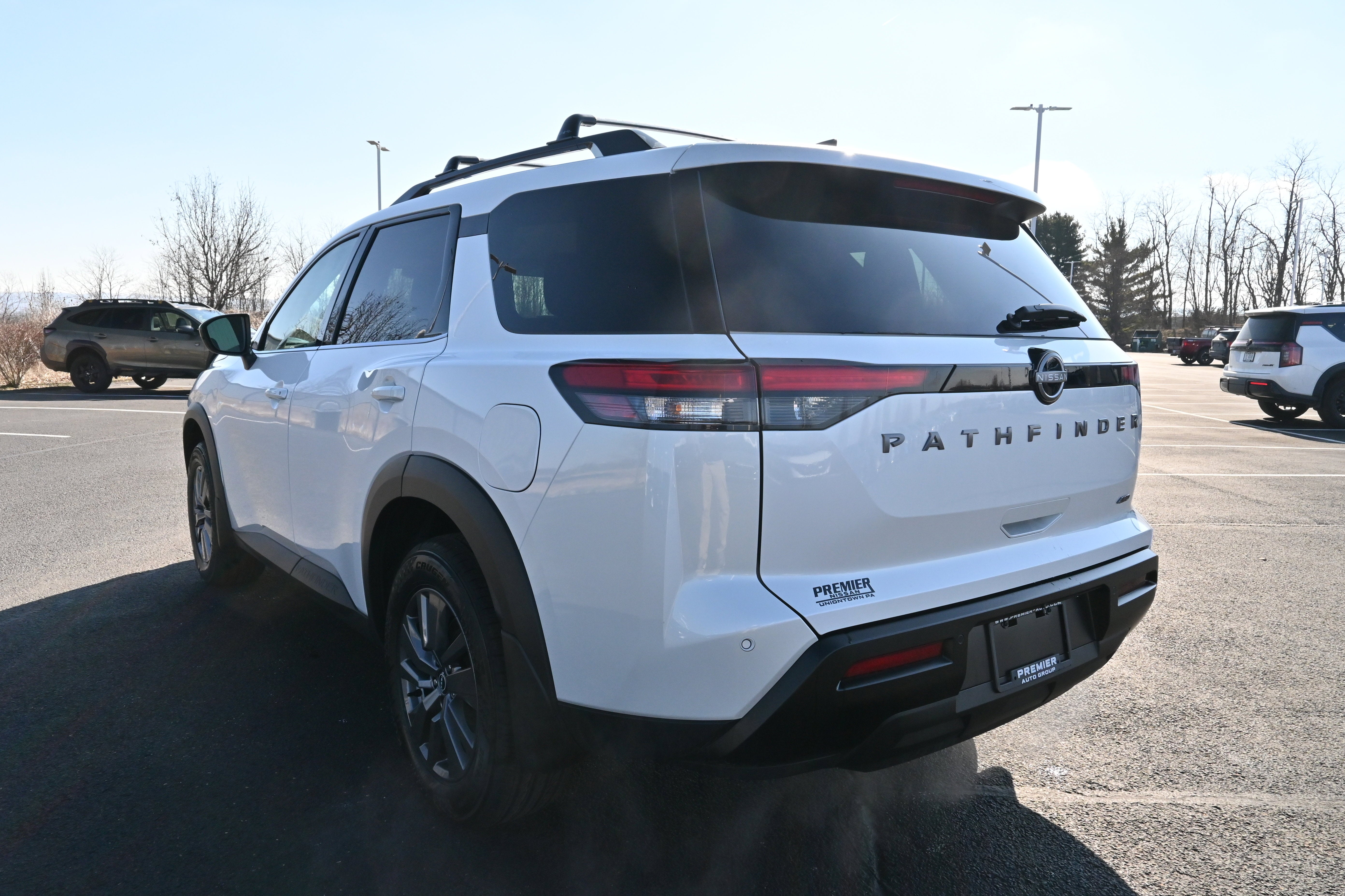 2026 Nissan Pathfinder SV
