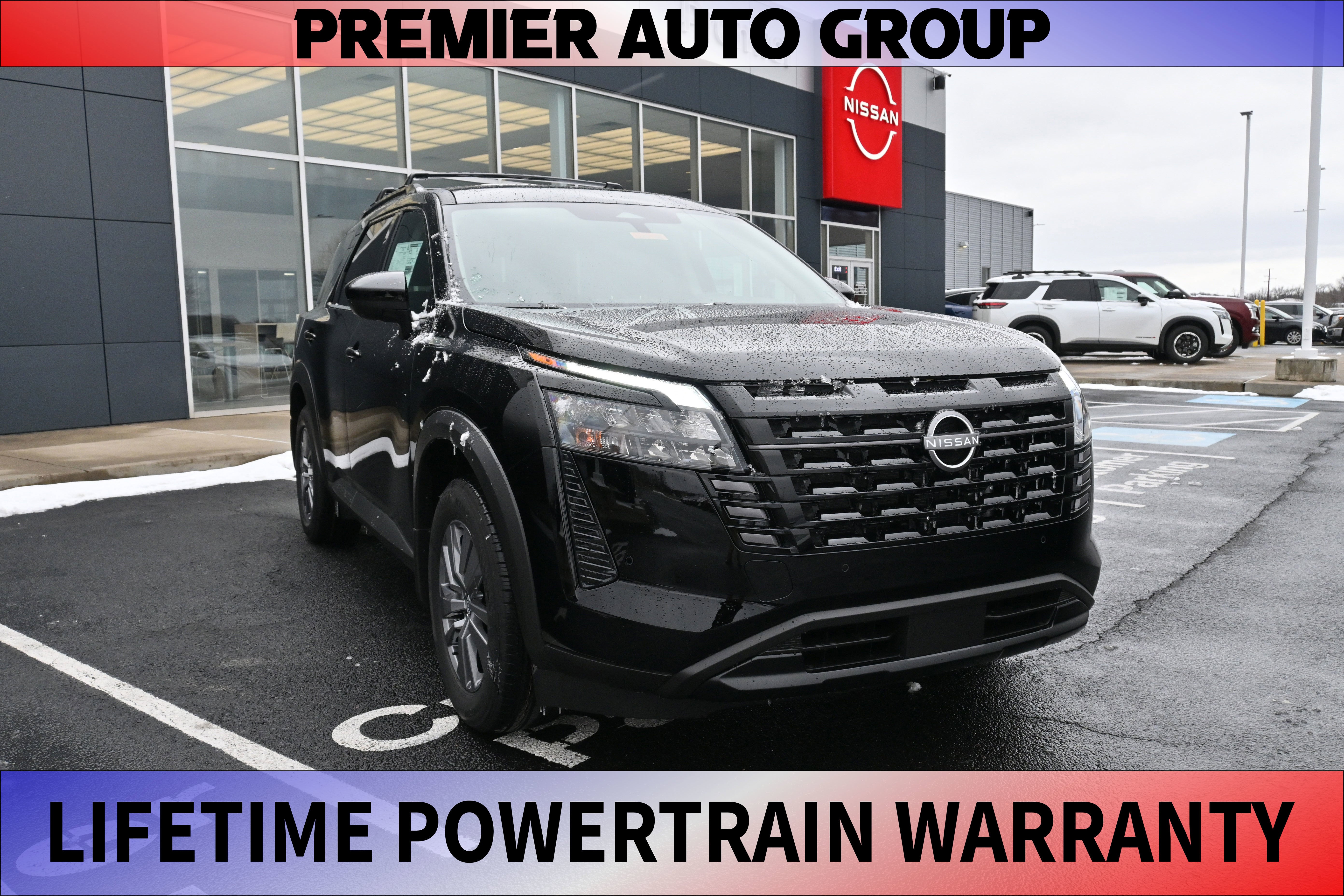 2026 Nissan Pathfinder SV