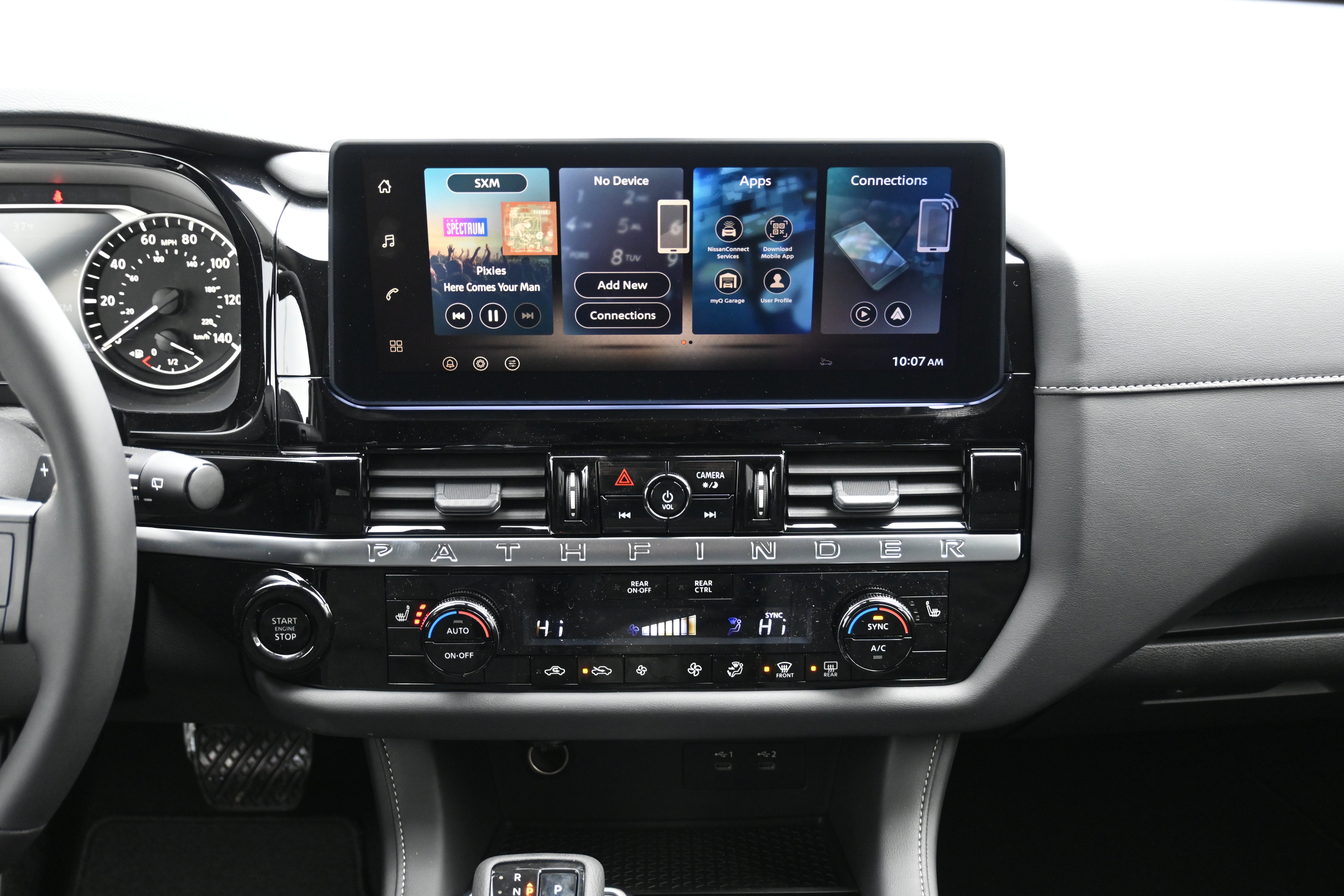 2026 Nissan Pathfinder SV