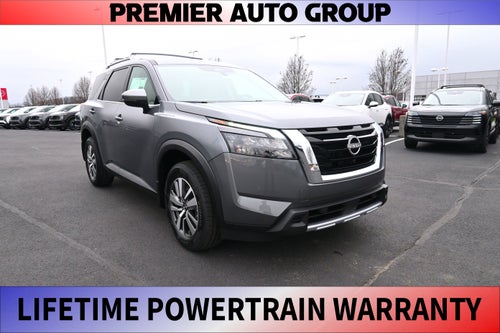 2025 Nissan Pathfinder SL