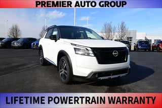 2025 Nissan Pathfinder Platinum