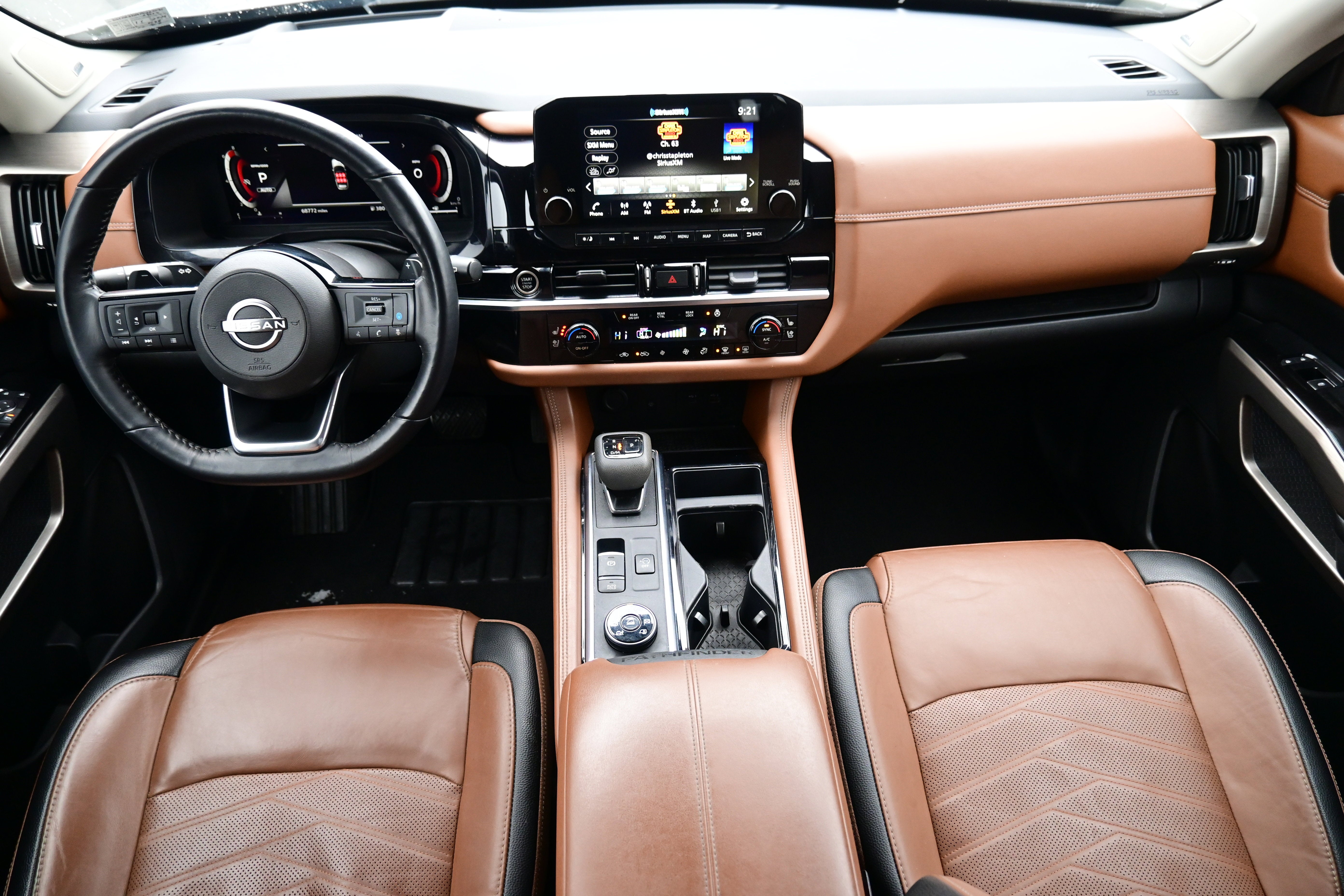 2023 Nissan Pathfinder Platinum