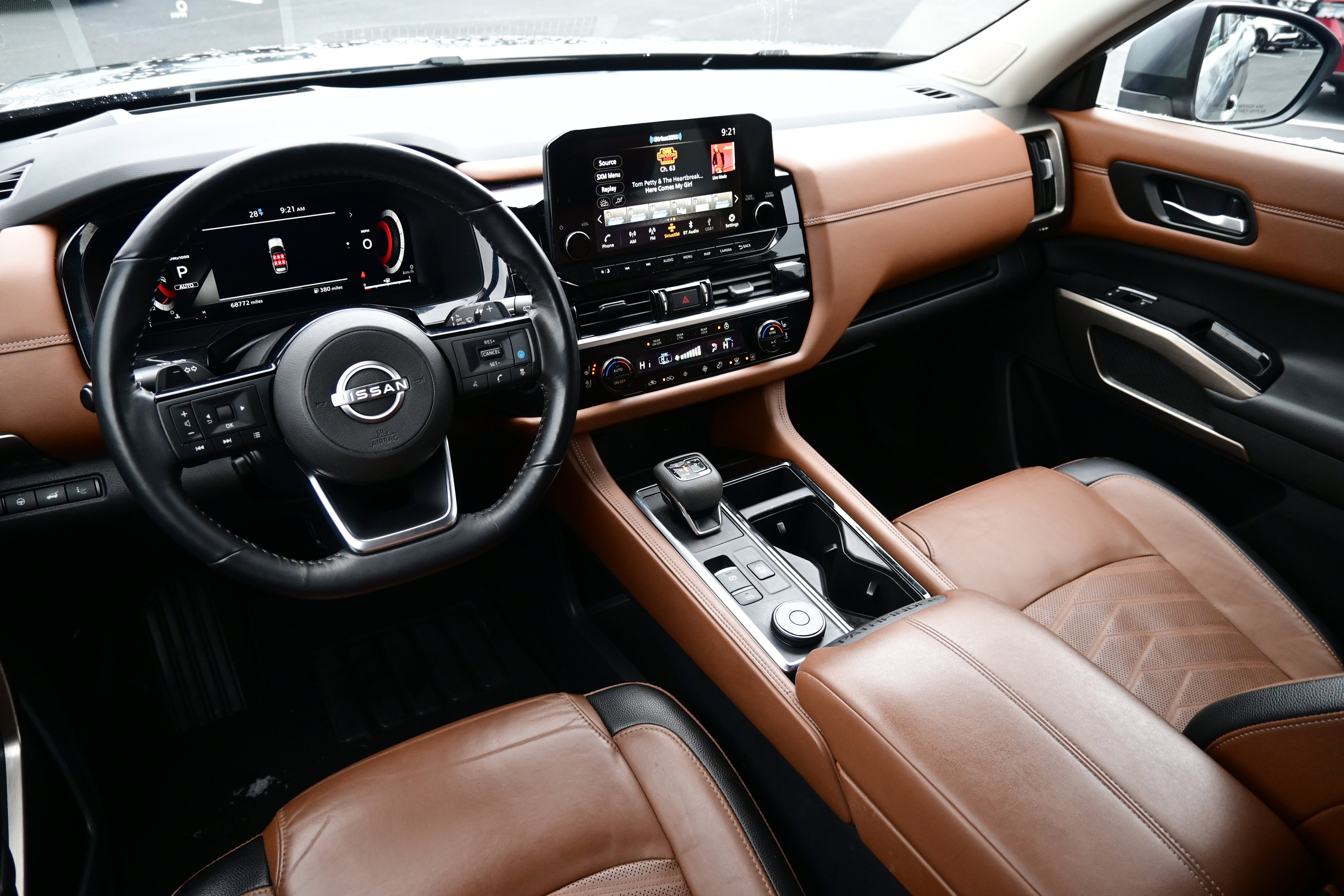 2023 Nissan Pathfinder Platinum