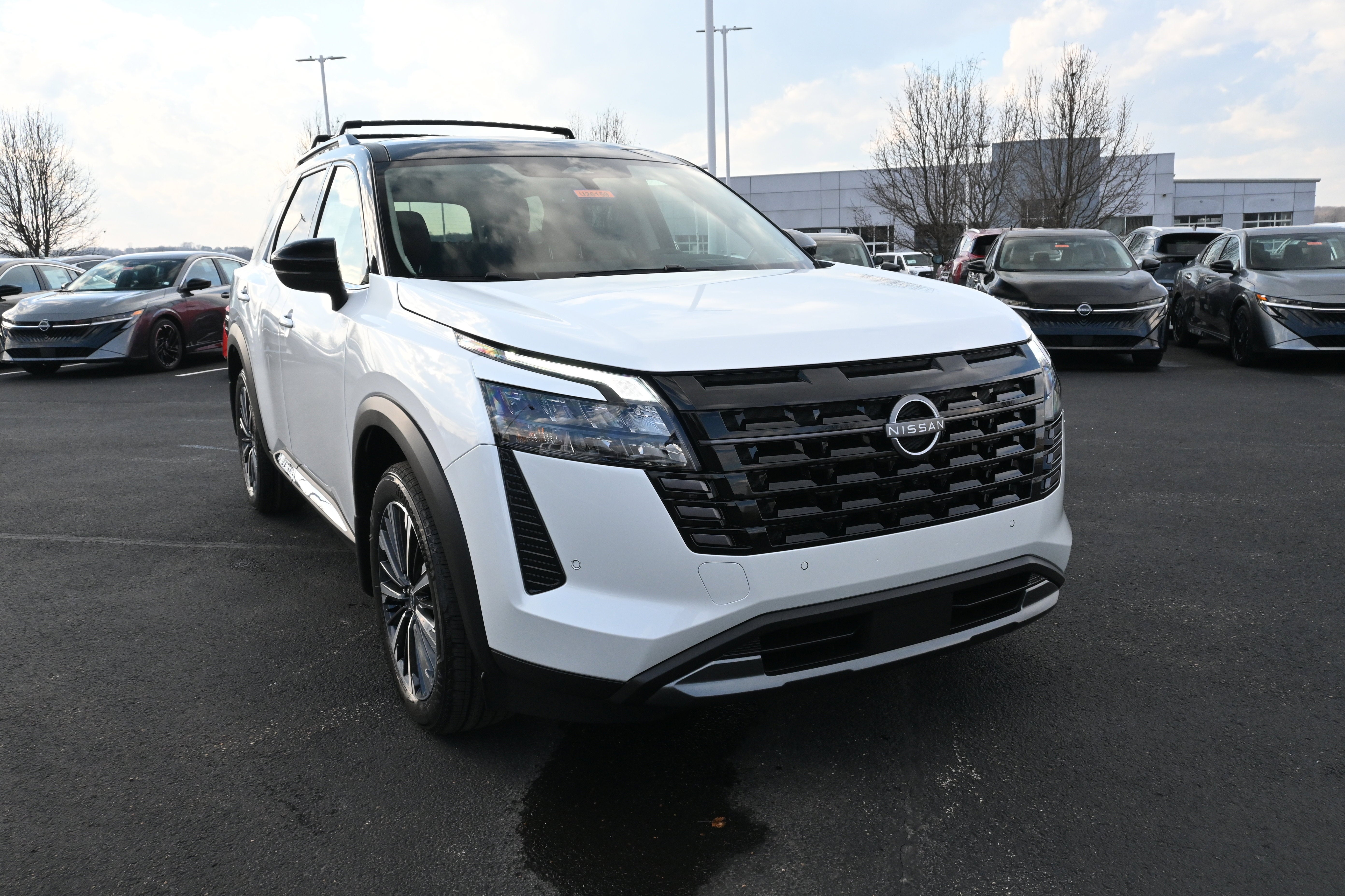 2026 Nissan Pathfinder Platinum