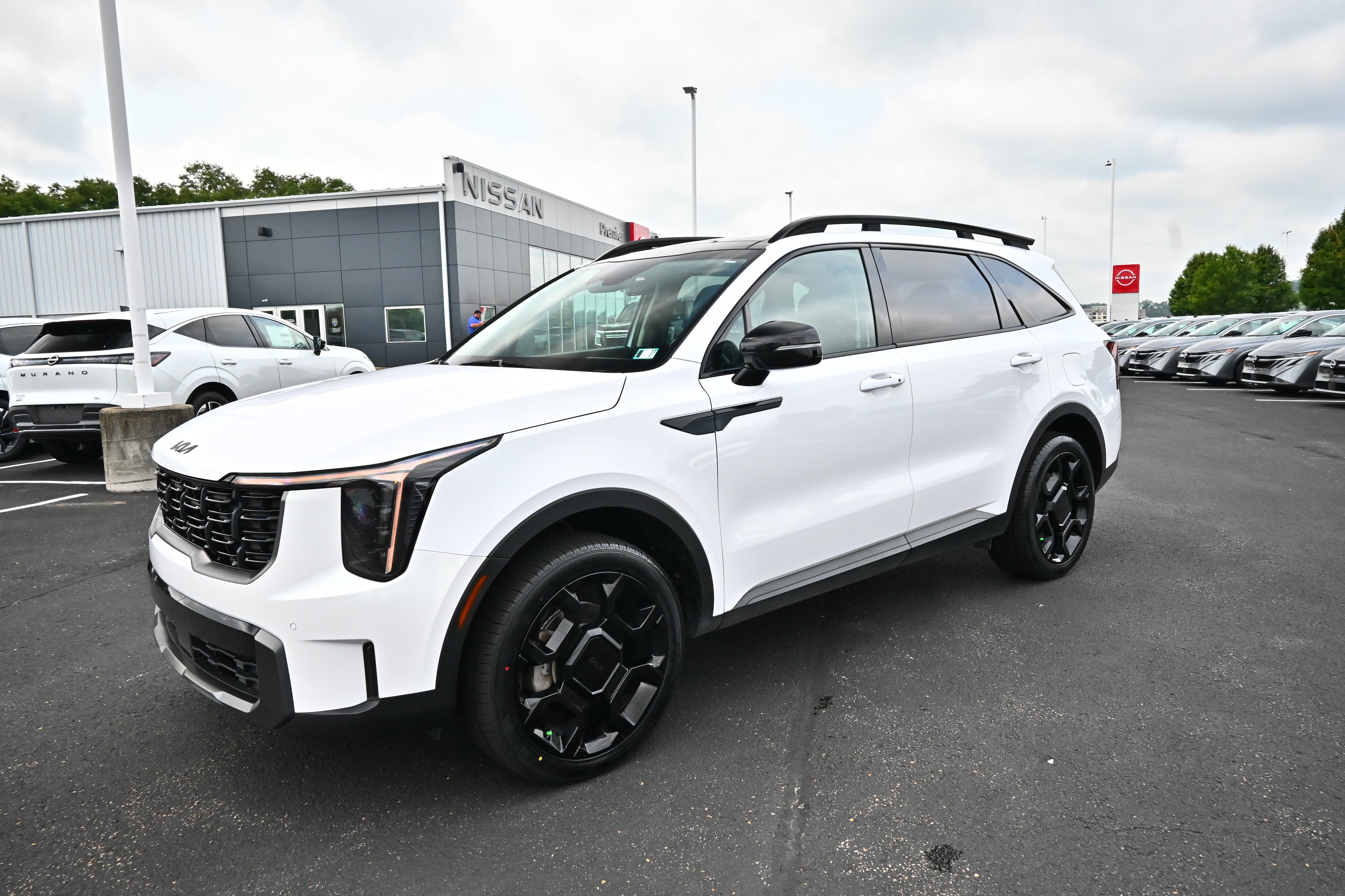 2025 Kia Sorento X-Line EX