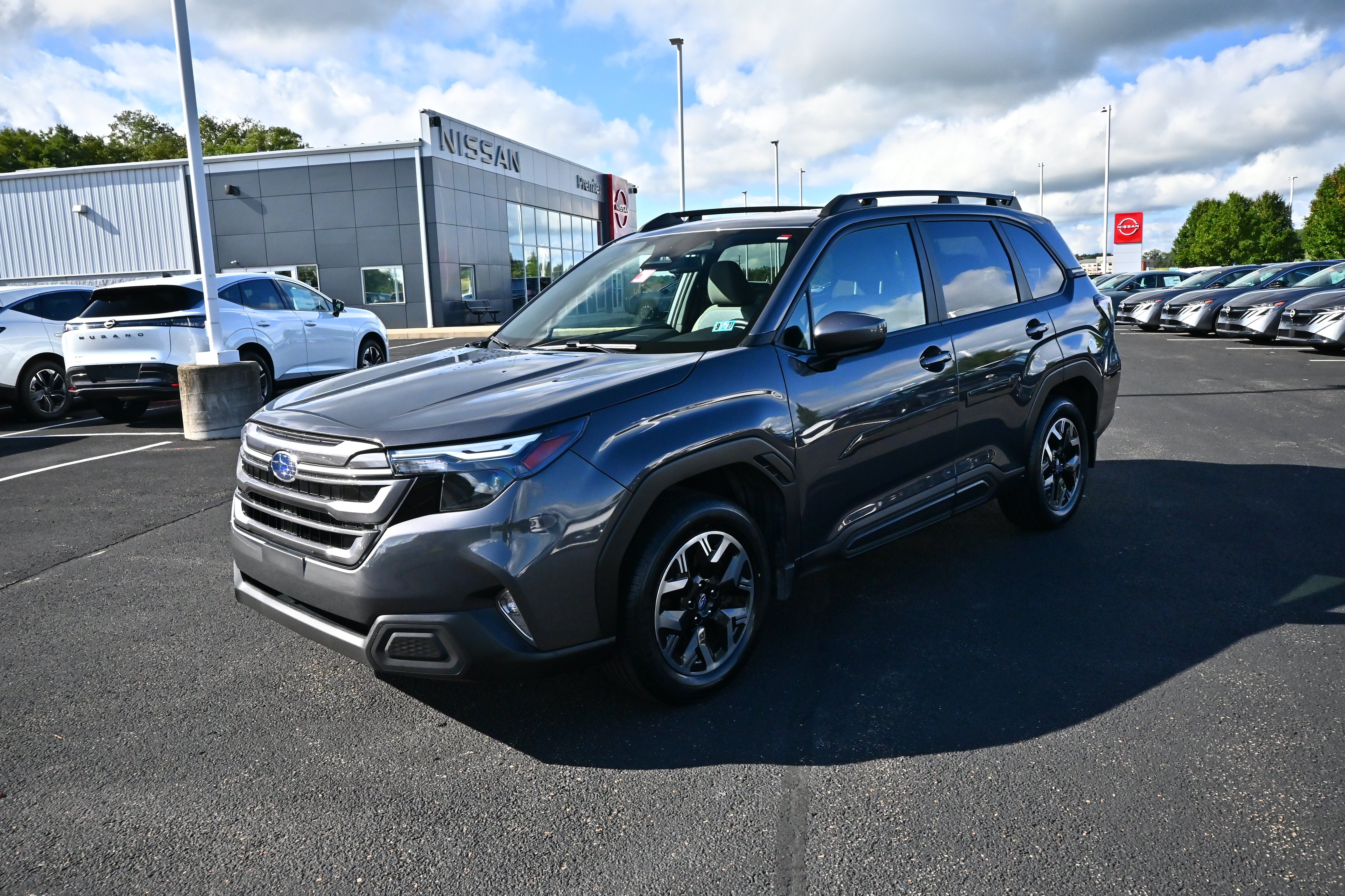 2025 Subaru Forester Premium