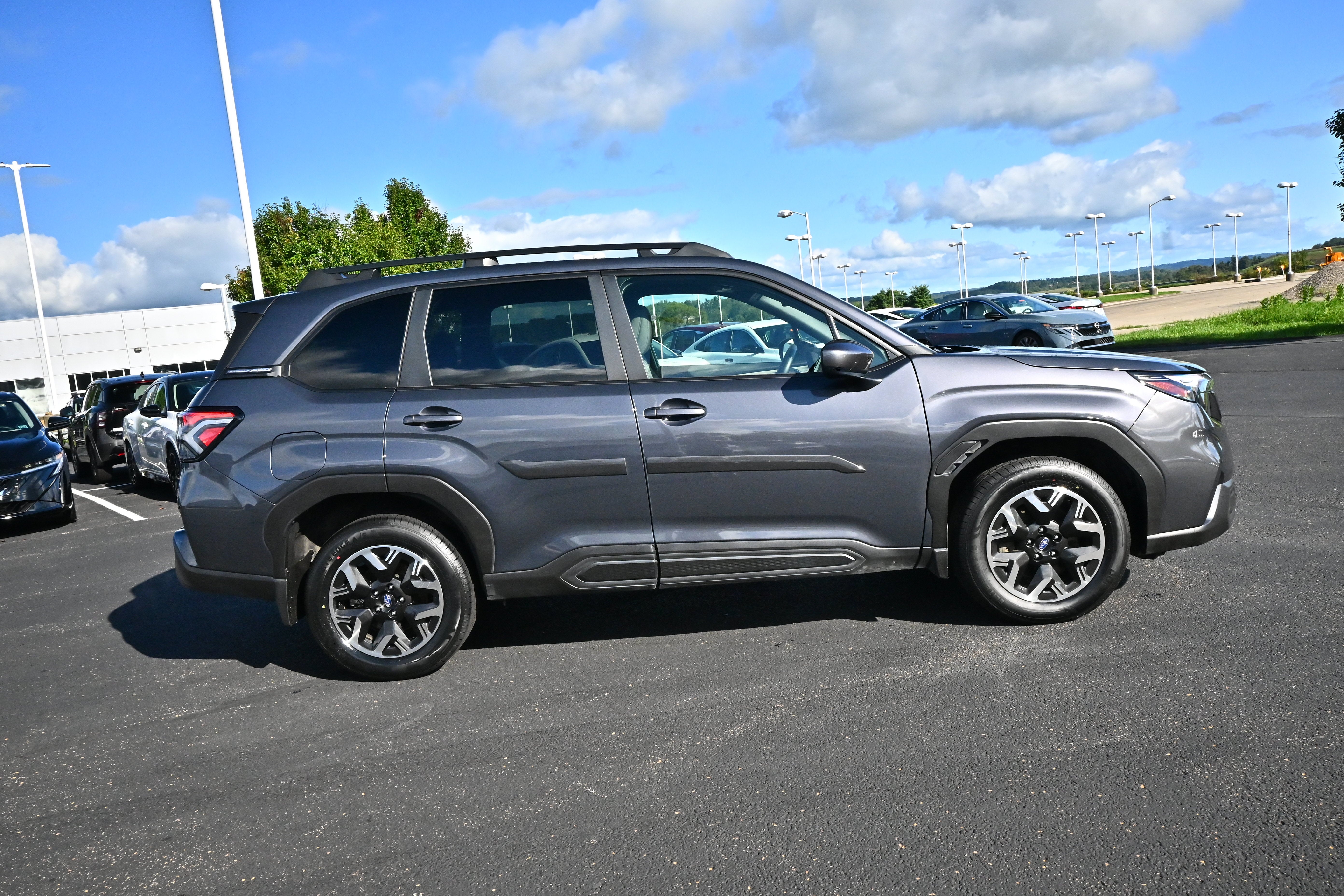 2025 Subaru Forester Premium