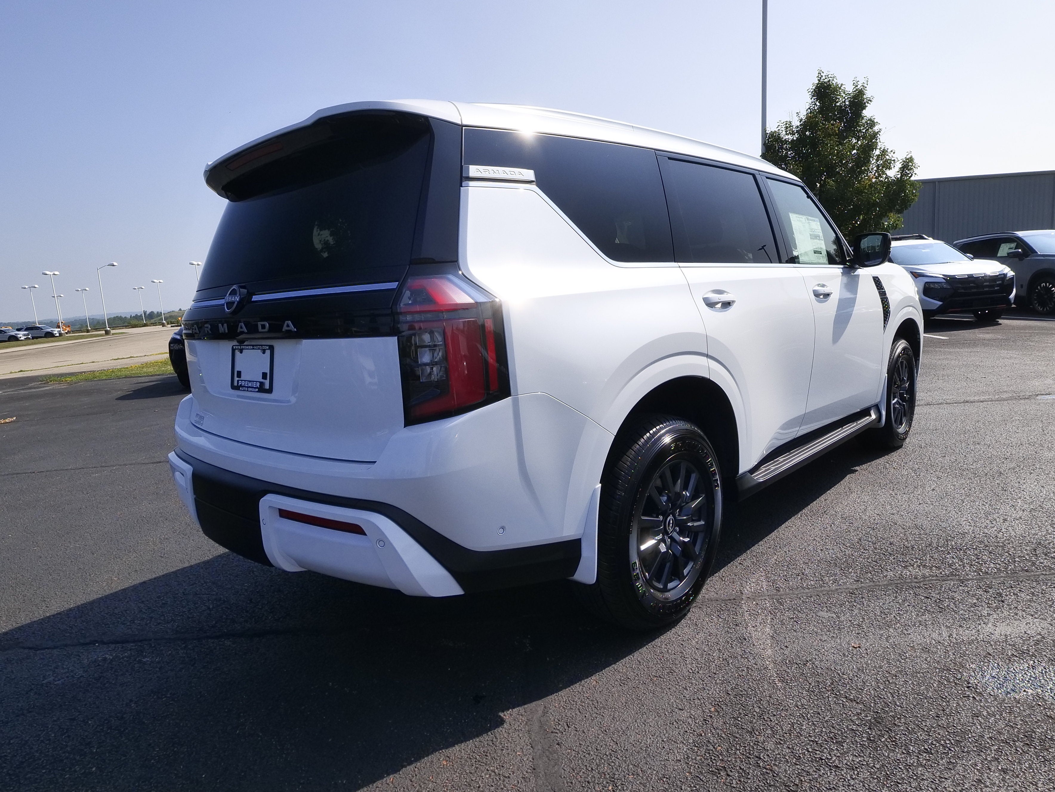 2026 Nissan Armada SV
