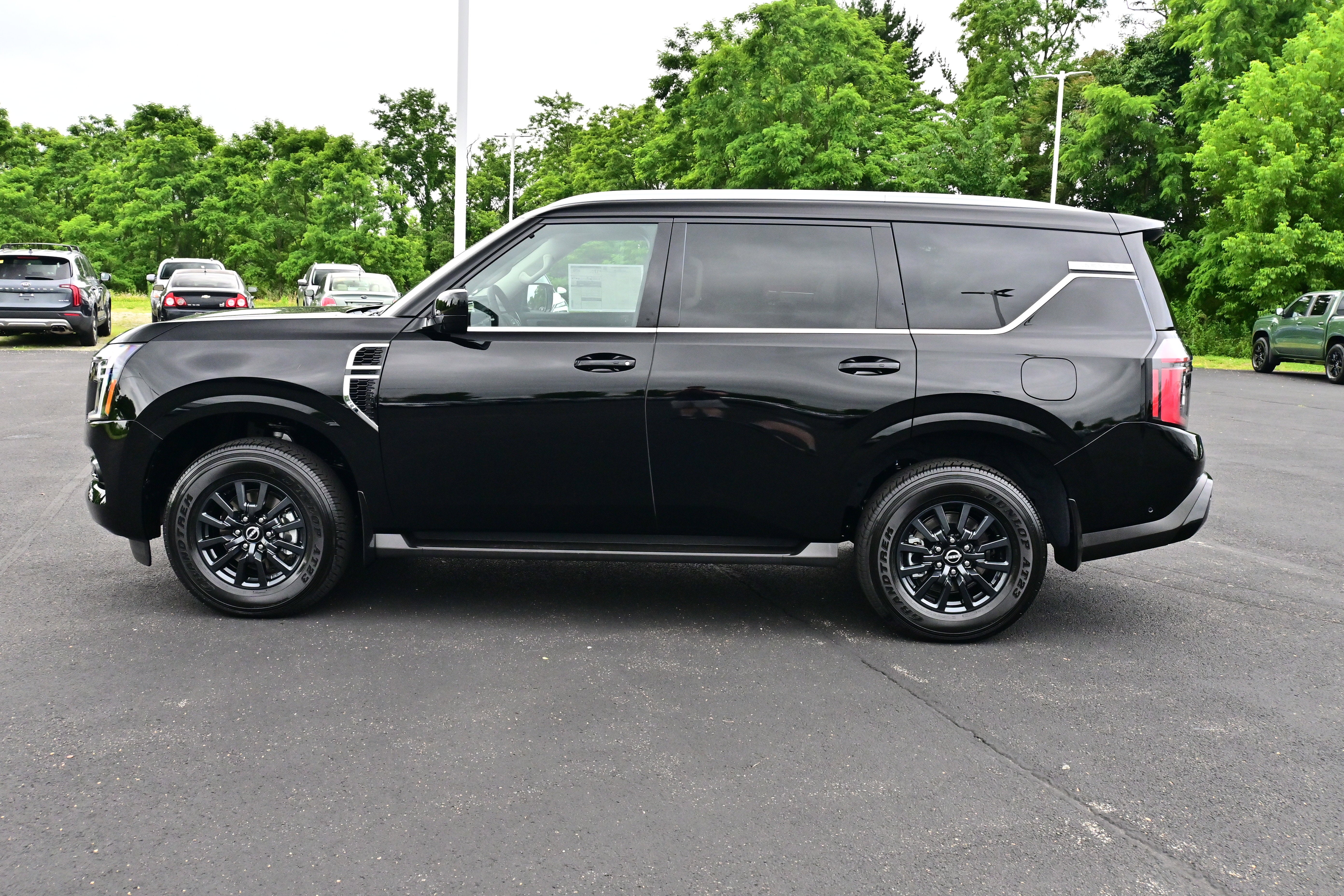 2026 Nissan Armada SV