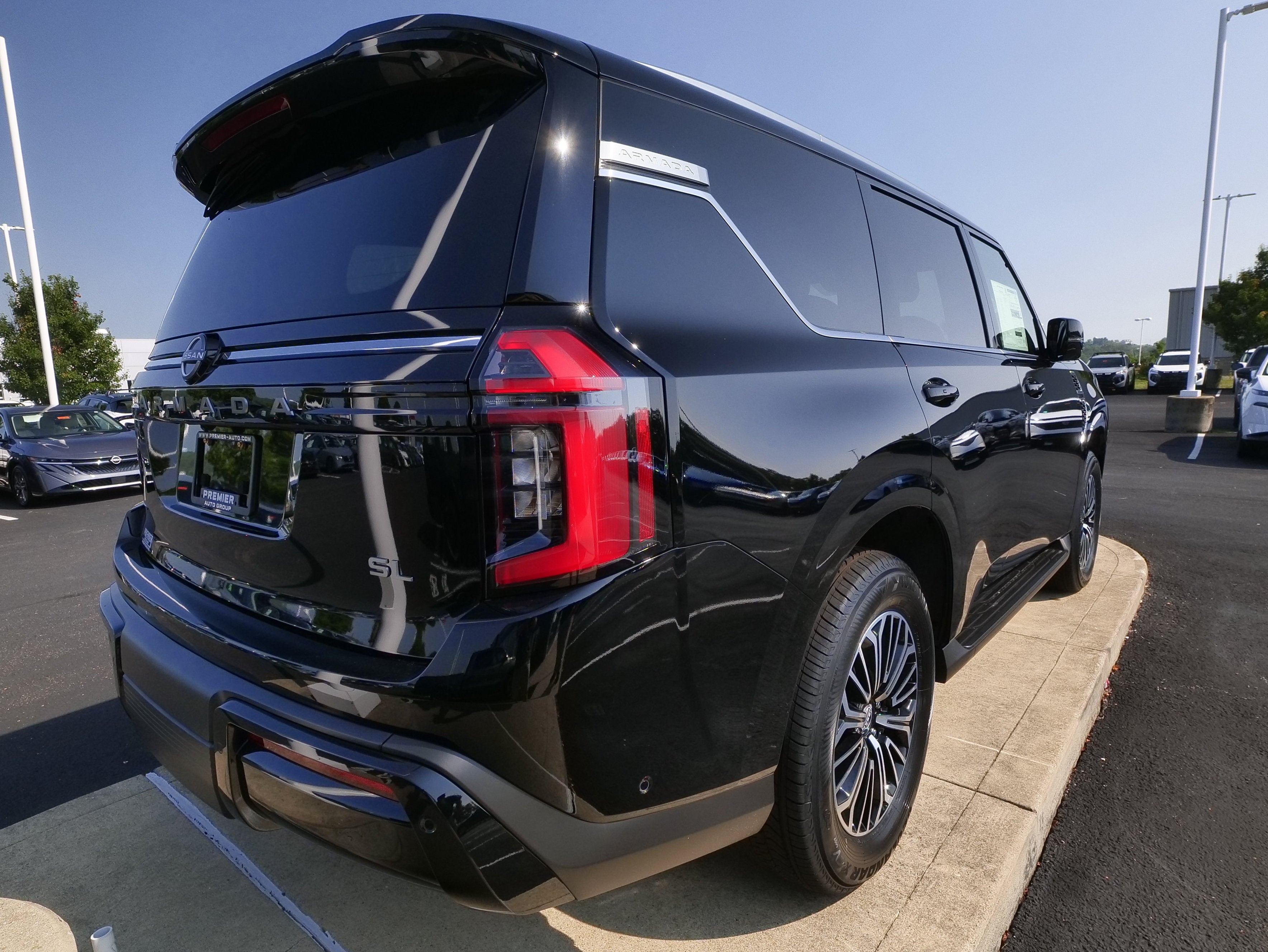 2026 Nissan Armada SL