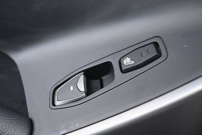 2017 Hyundai Santa Fe Limited Ultimate