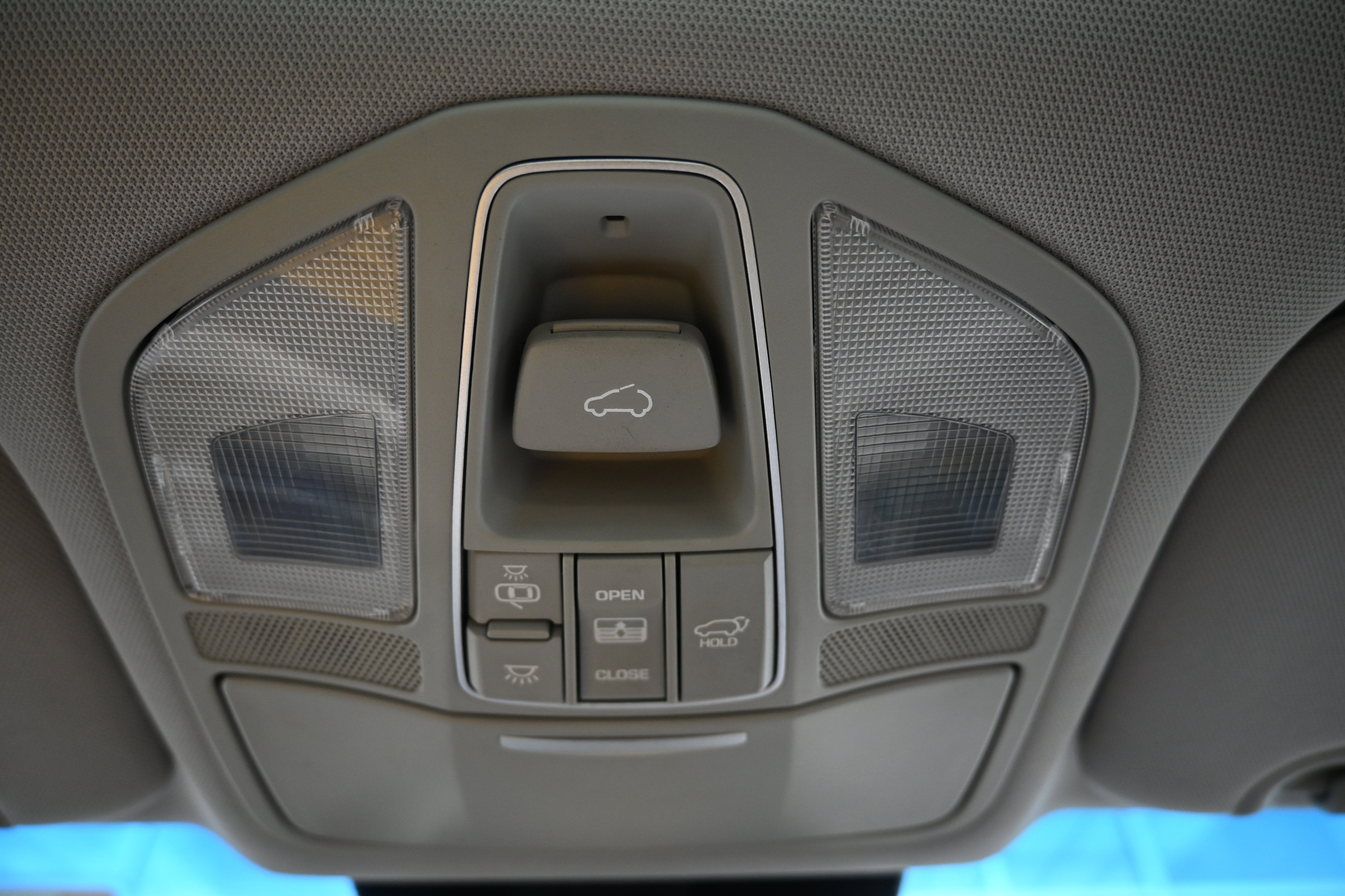 2017 Hyundai Santa Fe Limited Ultimate