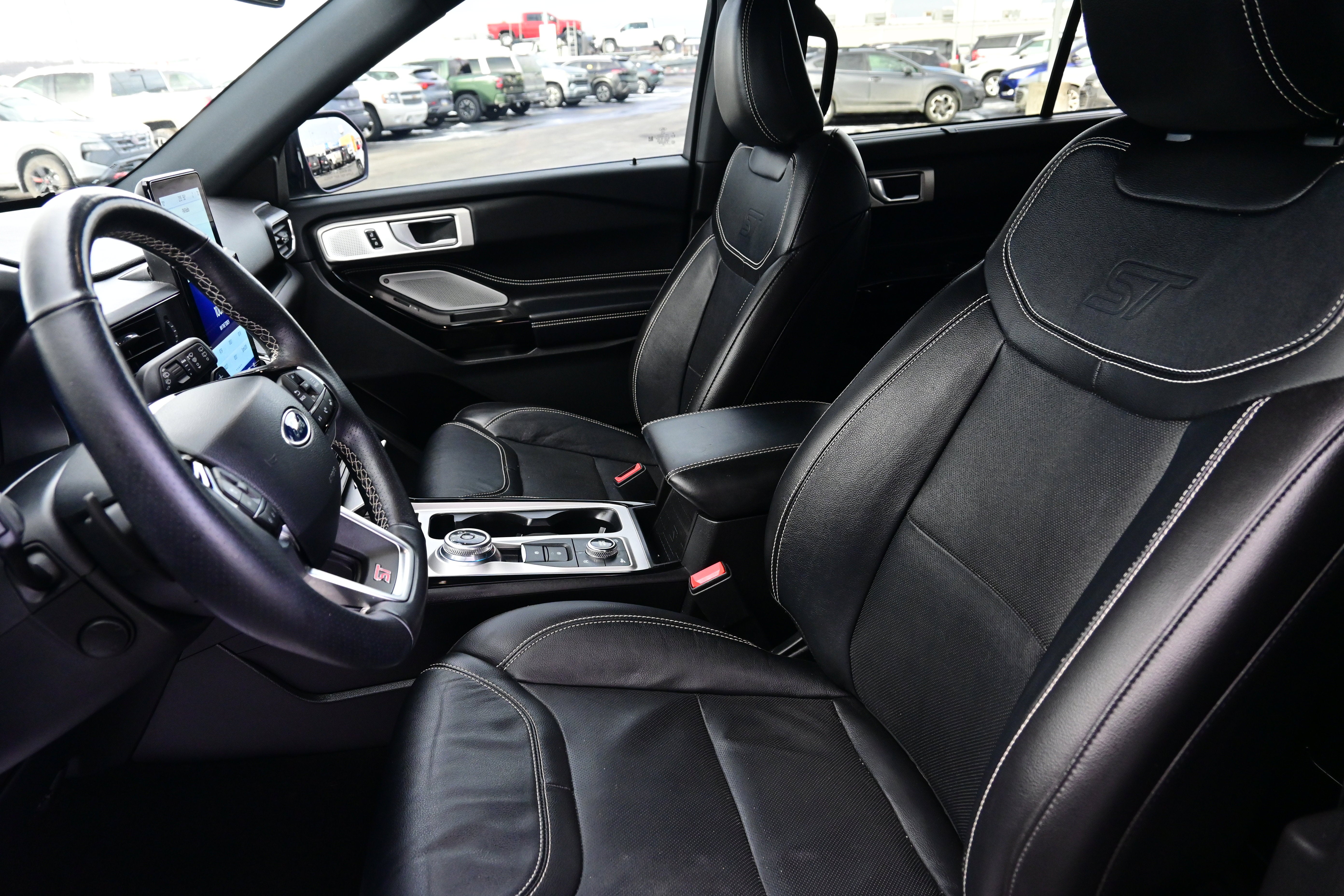 2023 Ford Explorer ST