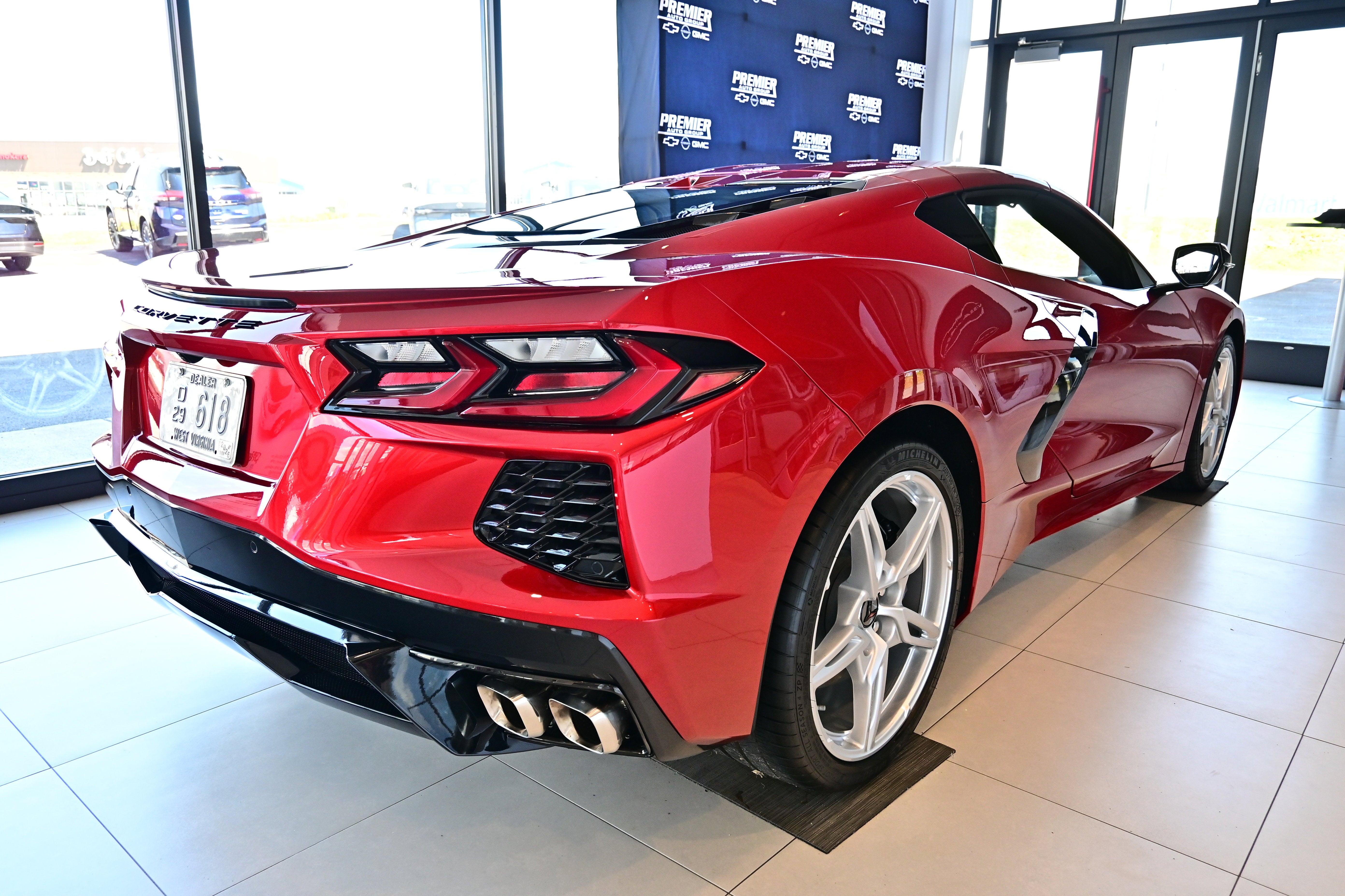 2023 Chevrolet Corvette 2LT