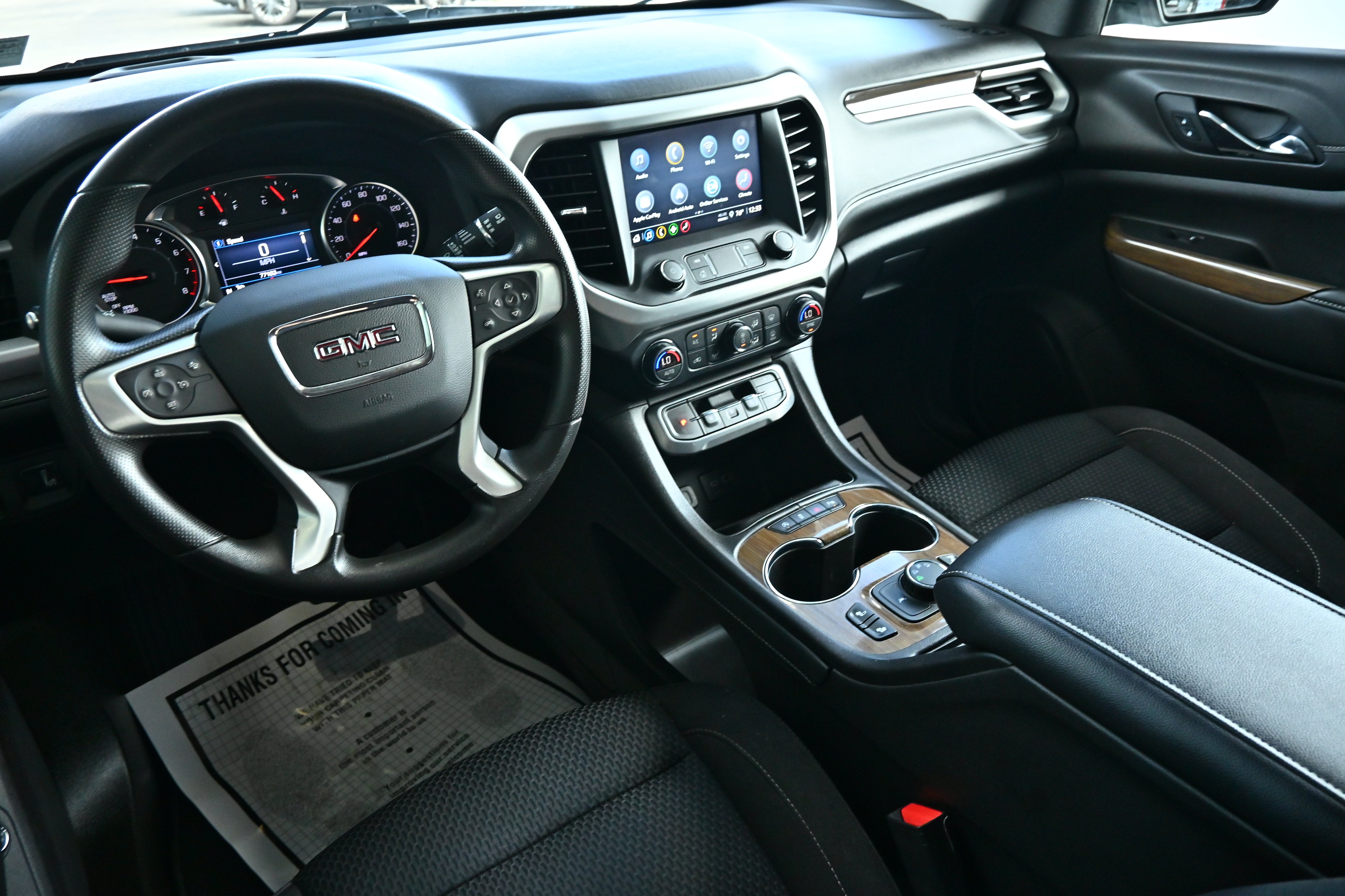 2022 GMC Acadia SLE