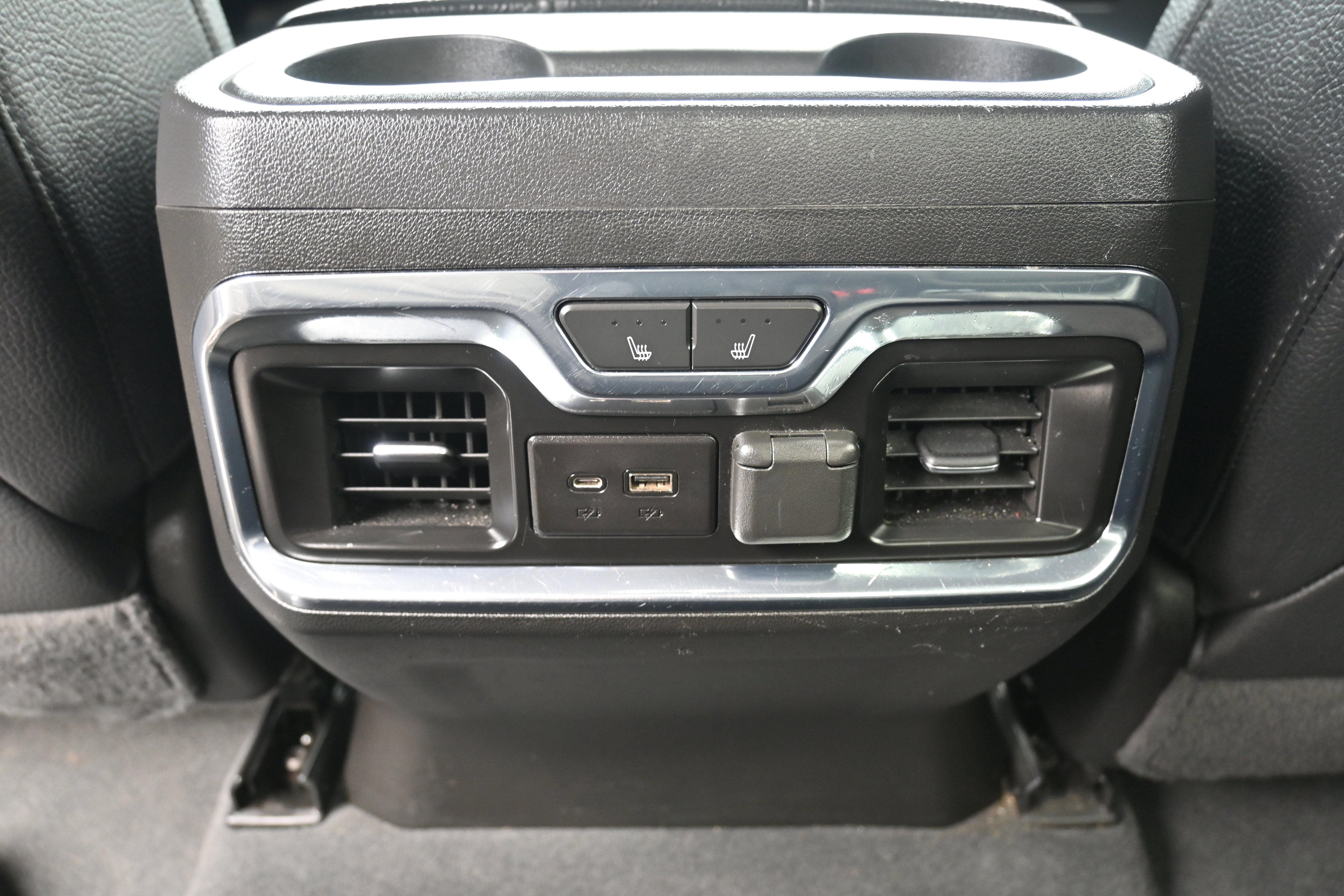 2023 GMC Sierra 2500HD Denali