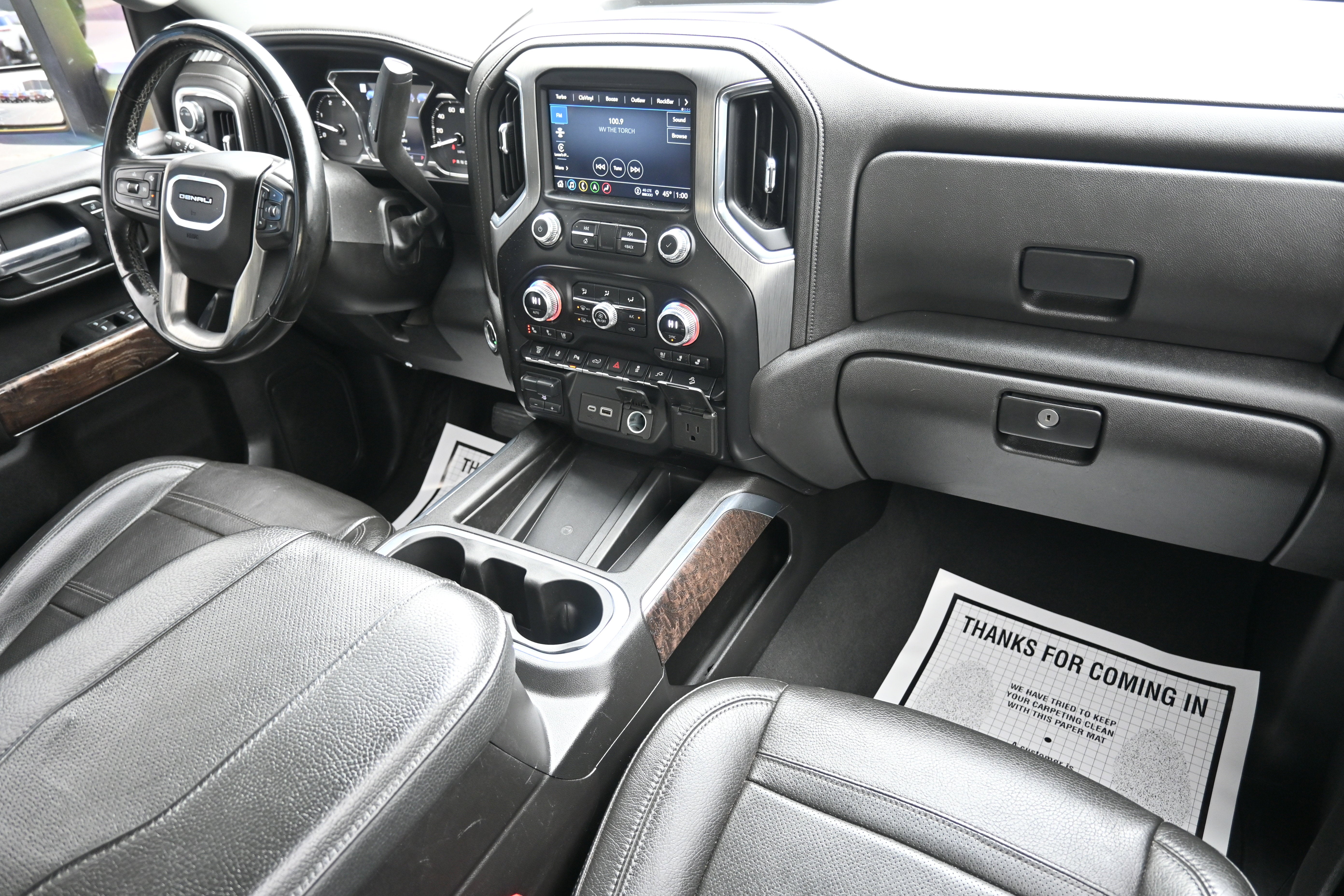 2023 GMC Sierra 2500HD Denali