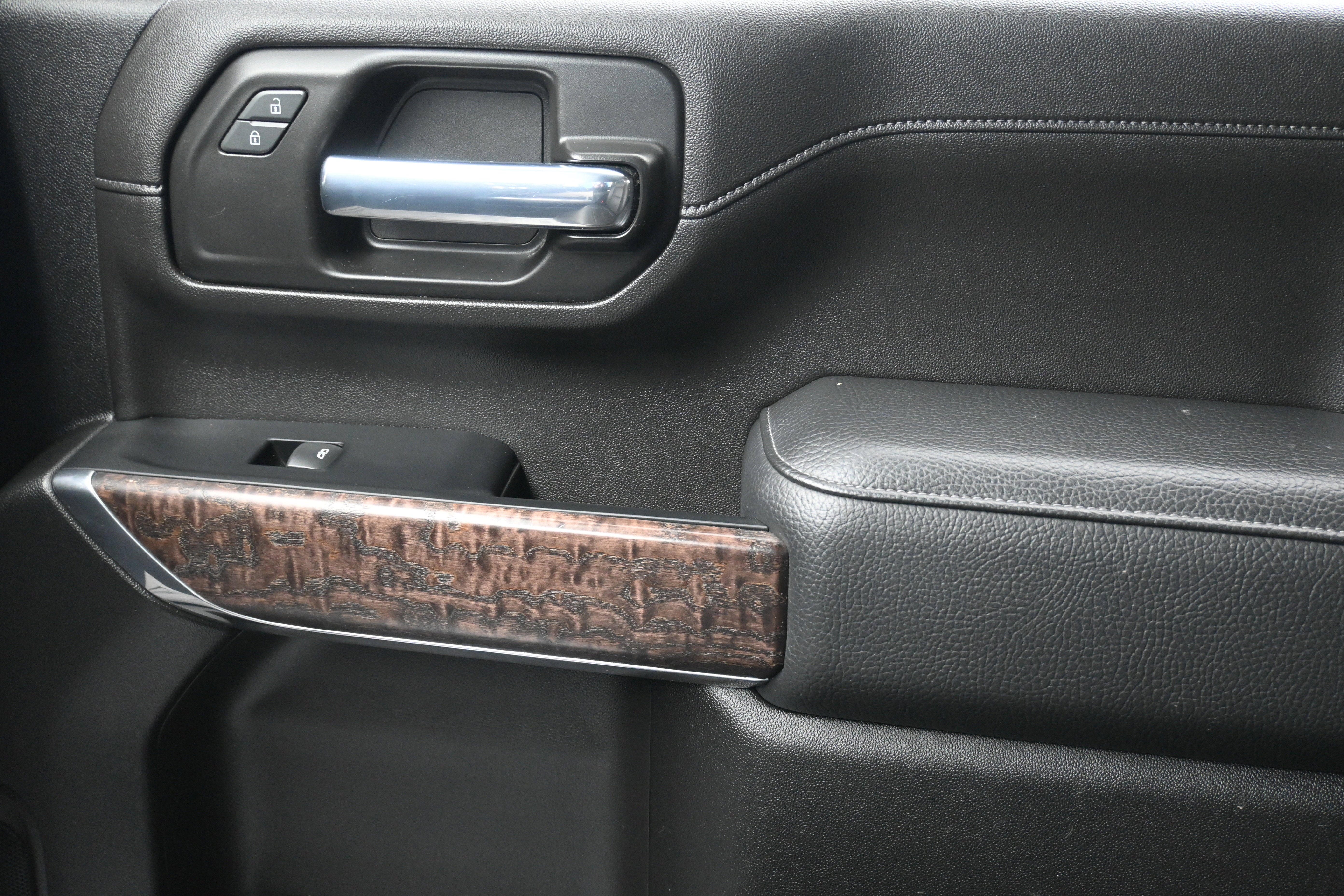 2023 GMC Sierra 2500HD Denali