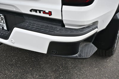 2025 GMC Canyon 4WD AT4
