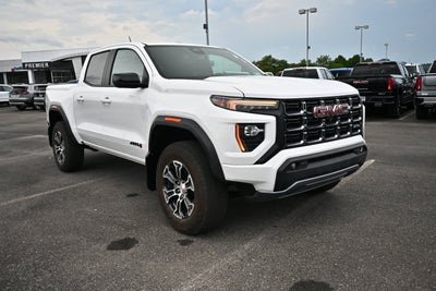 2025 GMC Canyon 4WD AT4