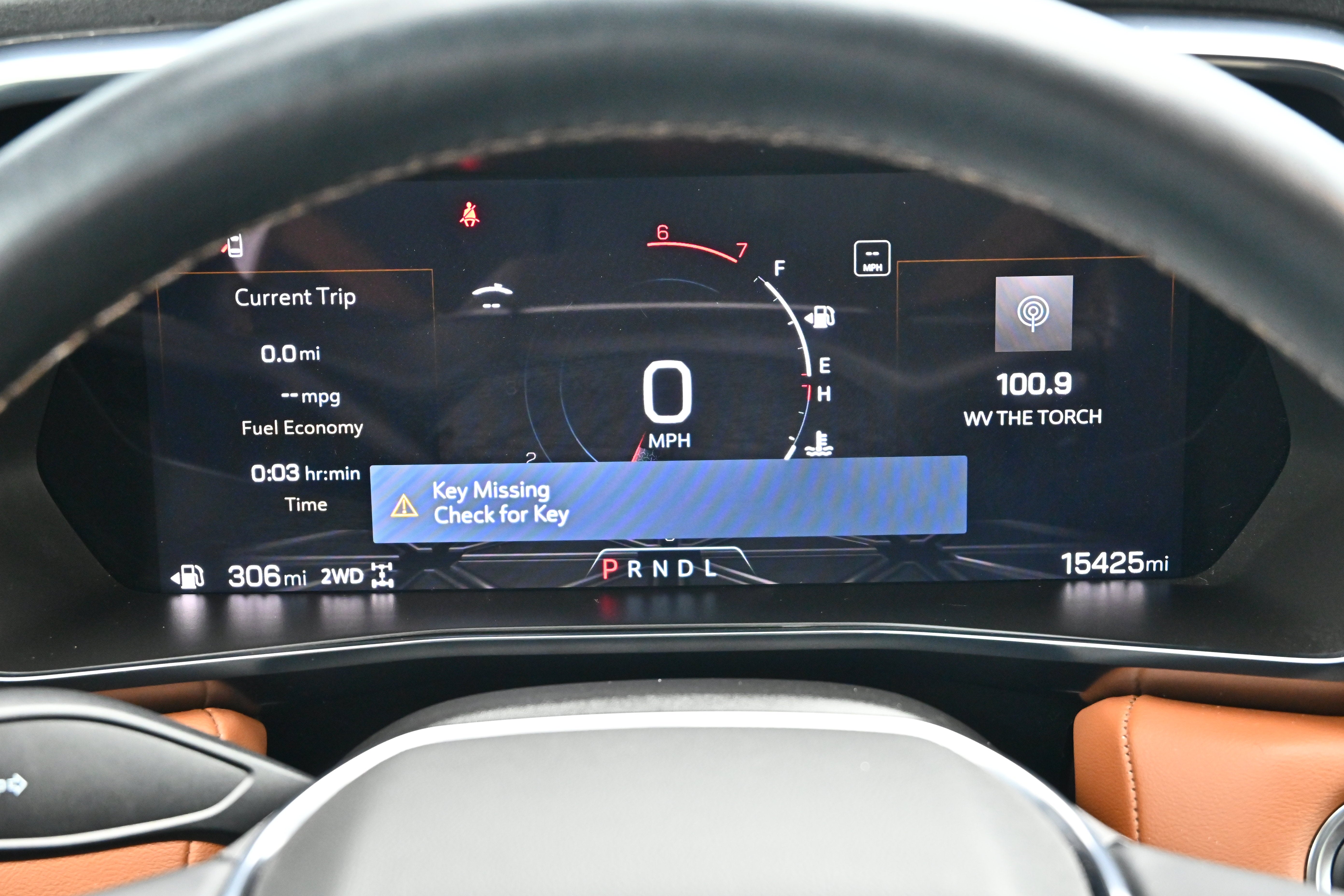 2025 GMC Canyon 4WD AT4