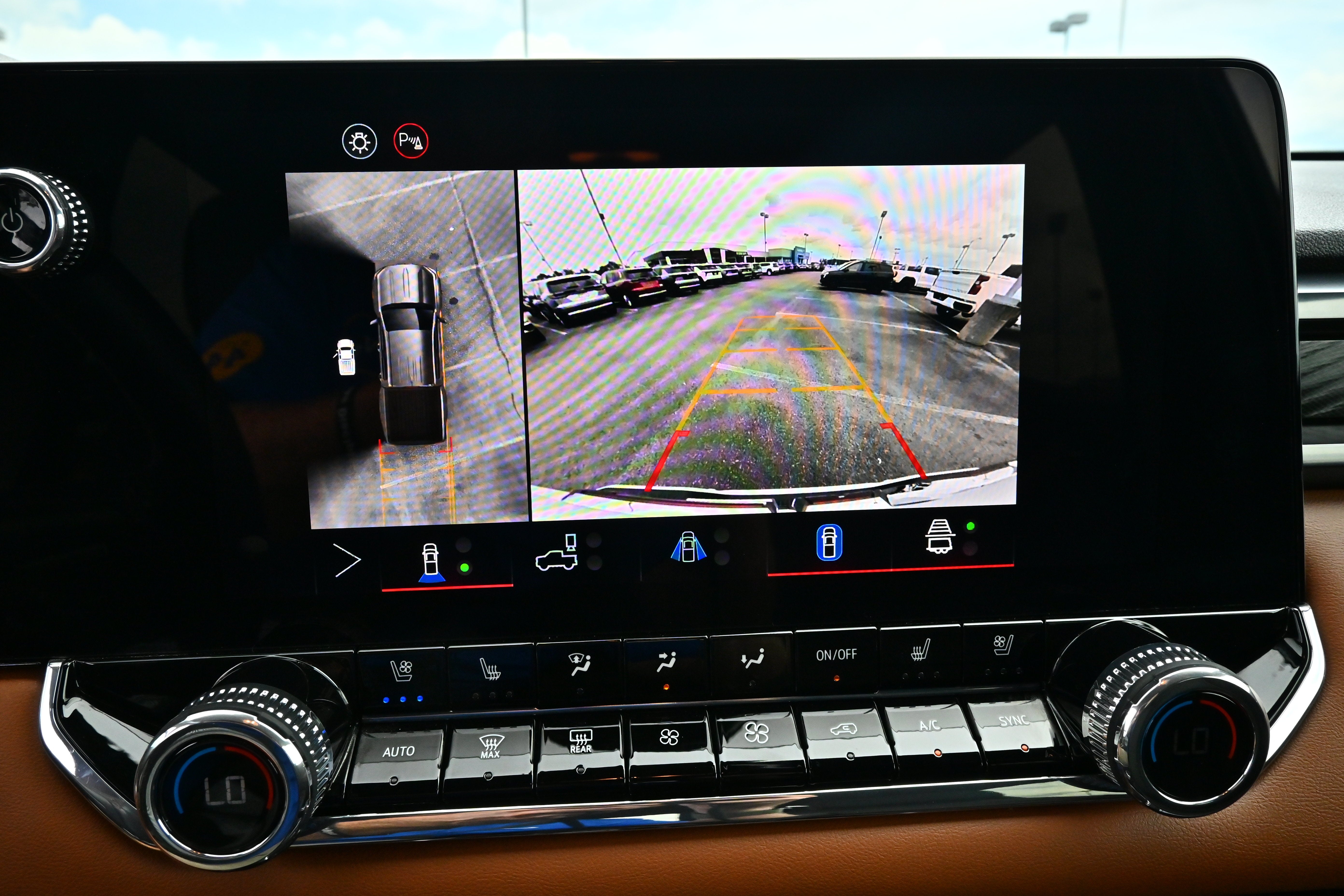 2025 GMC Canyon 4WD AT4