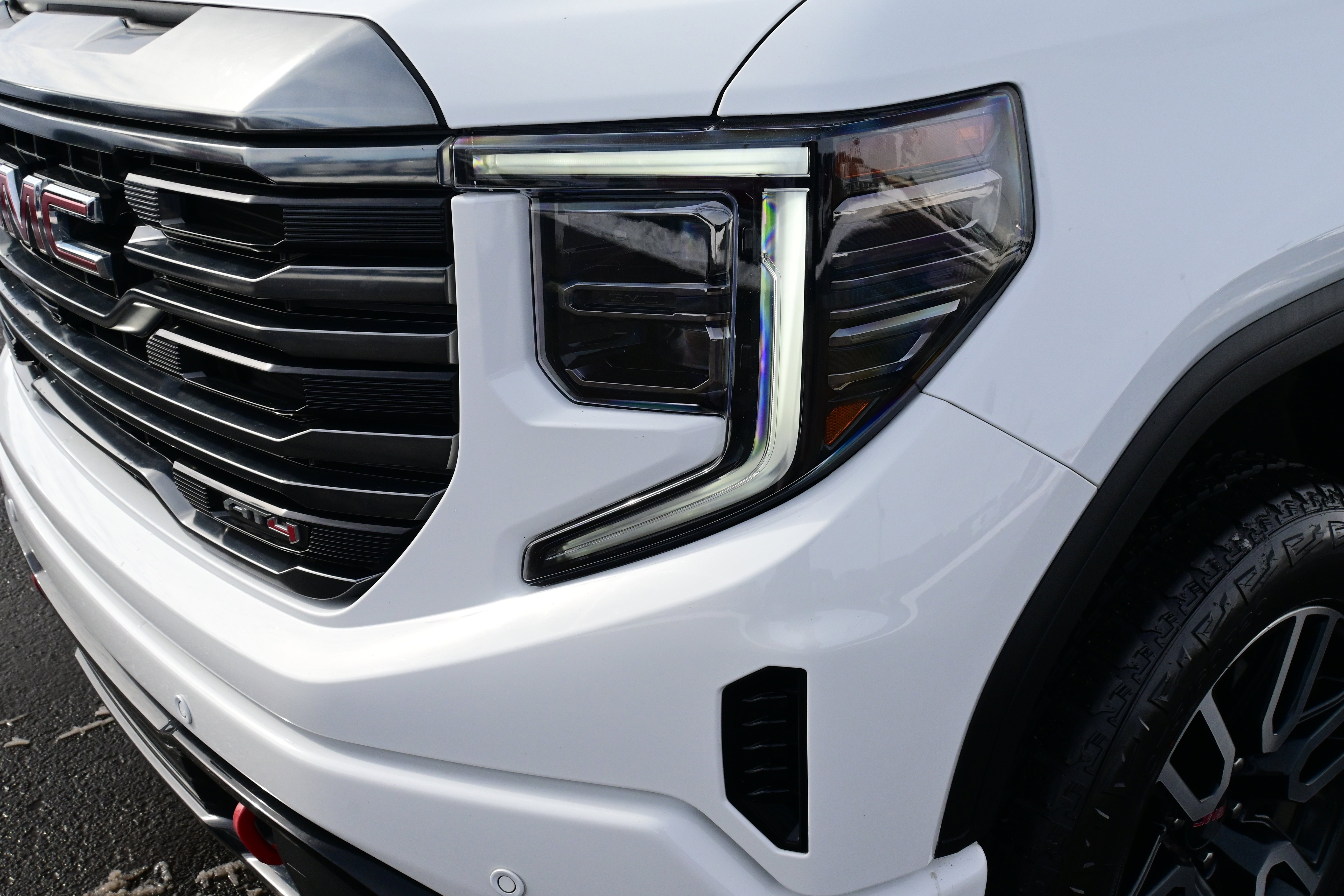 2023 GMC Sierra 1500 AT4