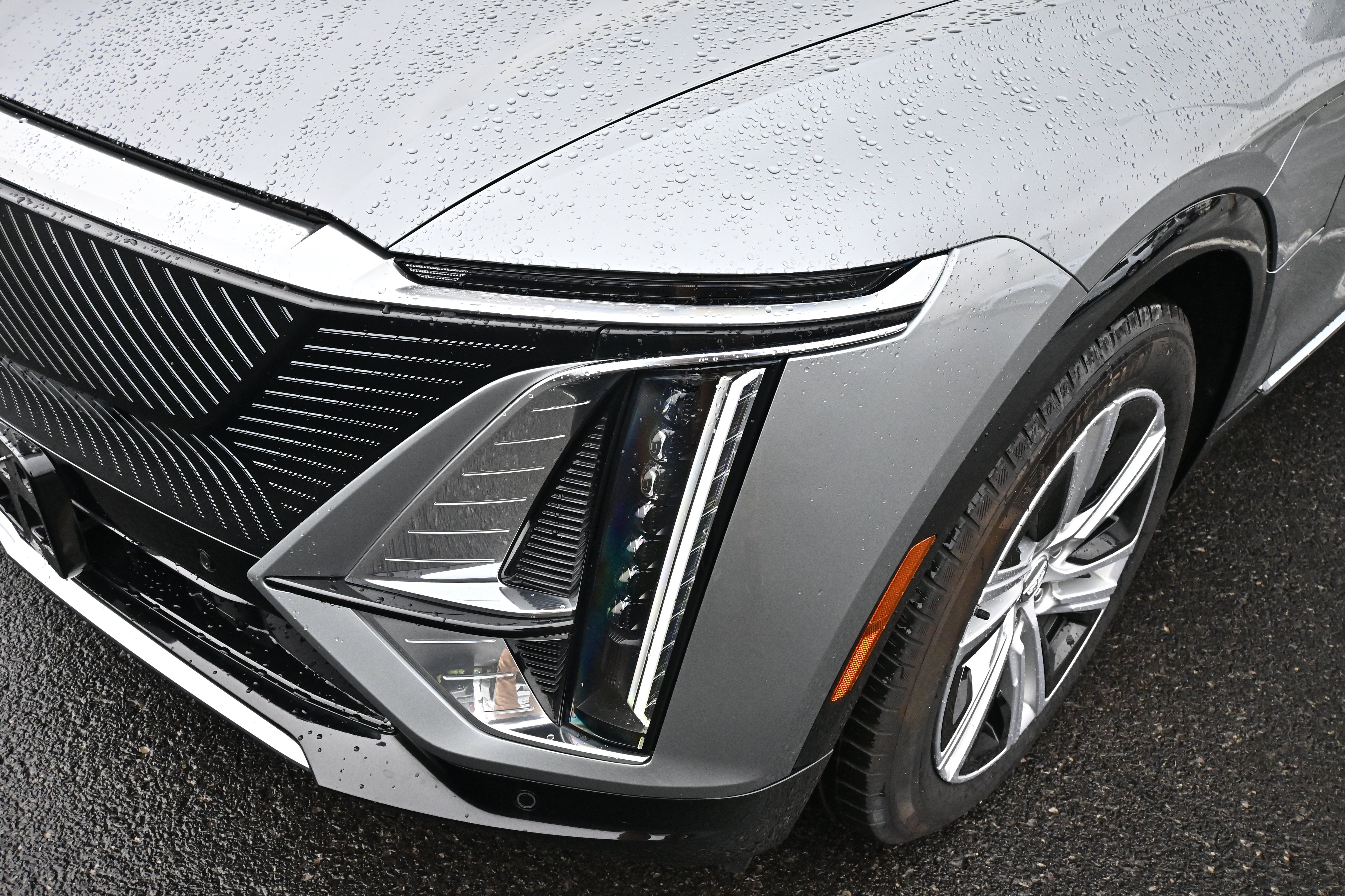 2024 Cadillac LYRIQ Tech