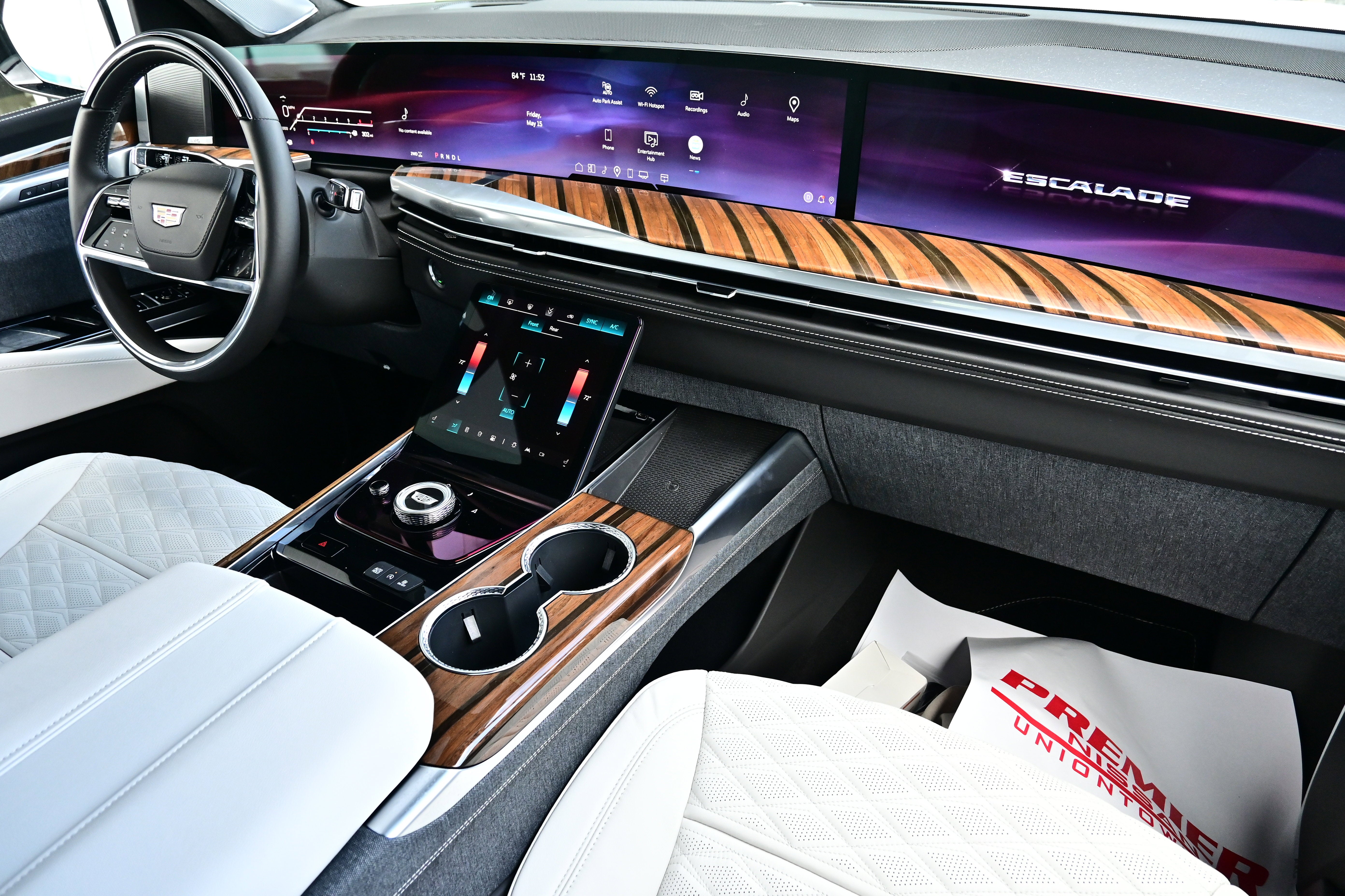 2026 Cadillac Escalade 4WD Platinum Luxury