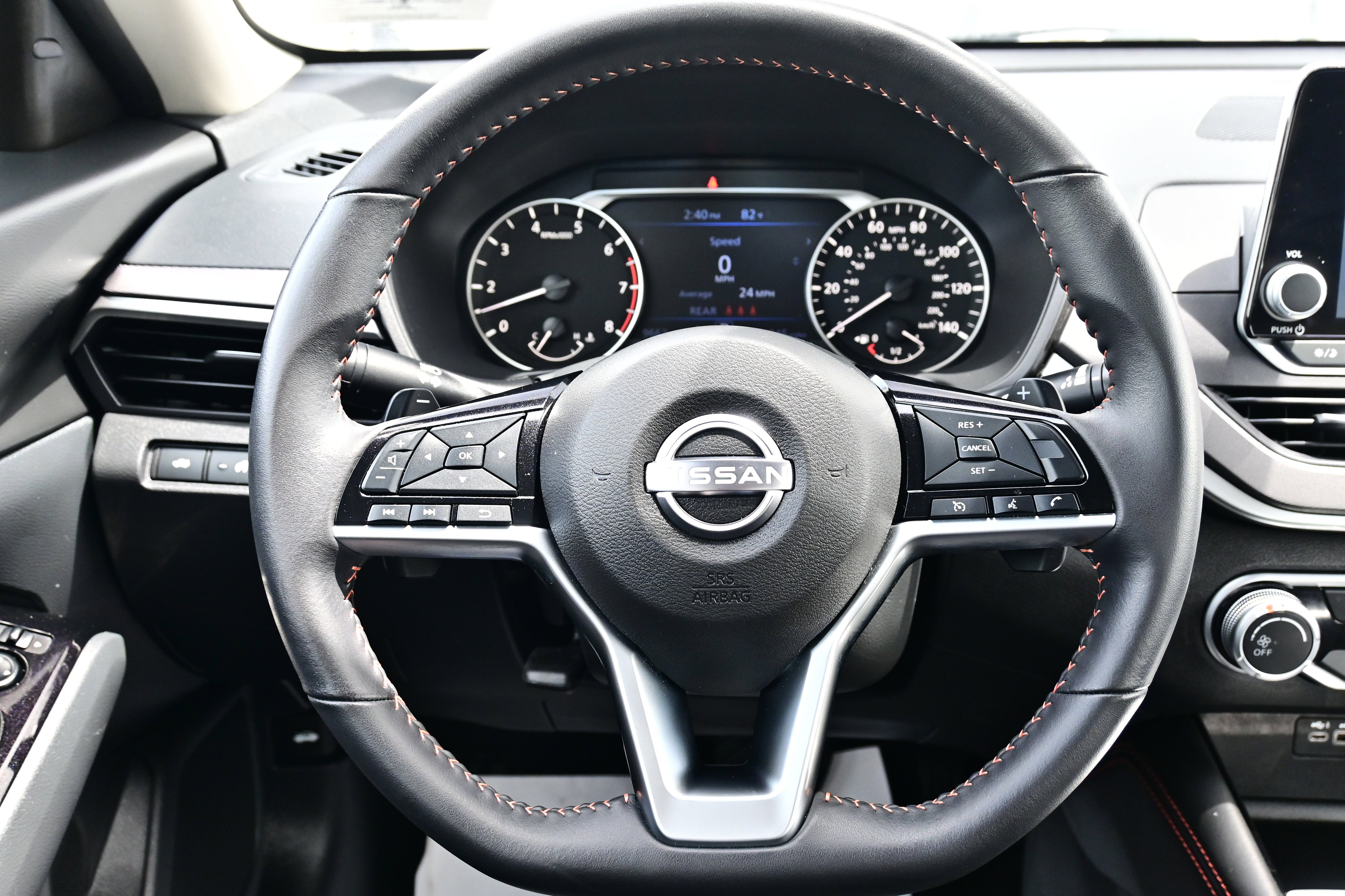 2025 Nissan Altima SR