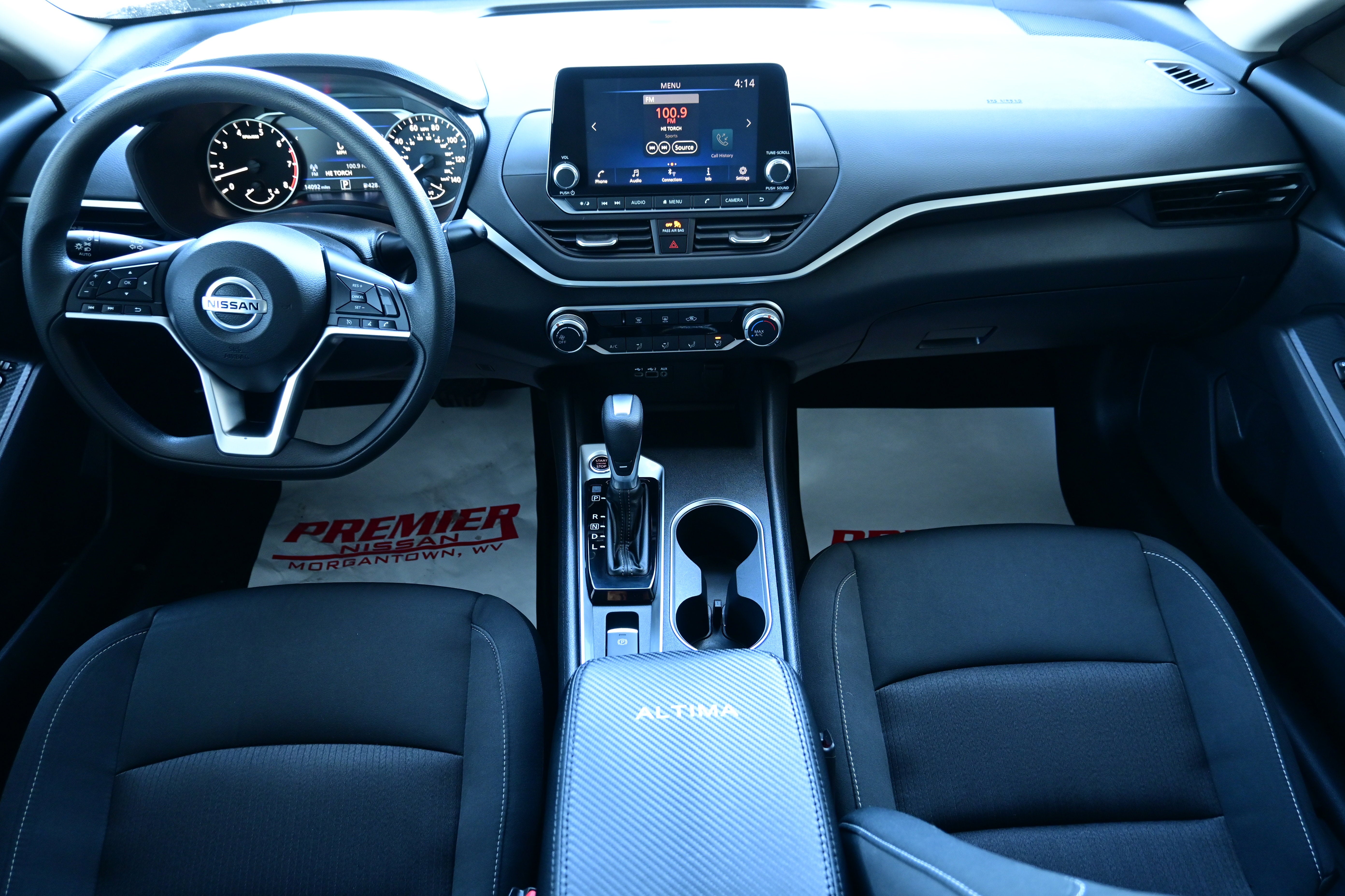 2022 Nissan Altima SV