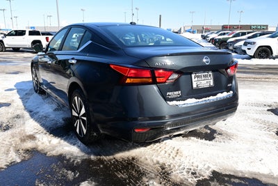 2022 Nissan Altima SV