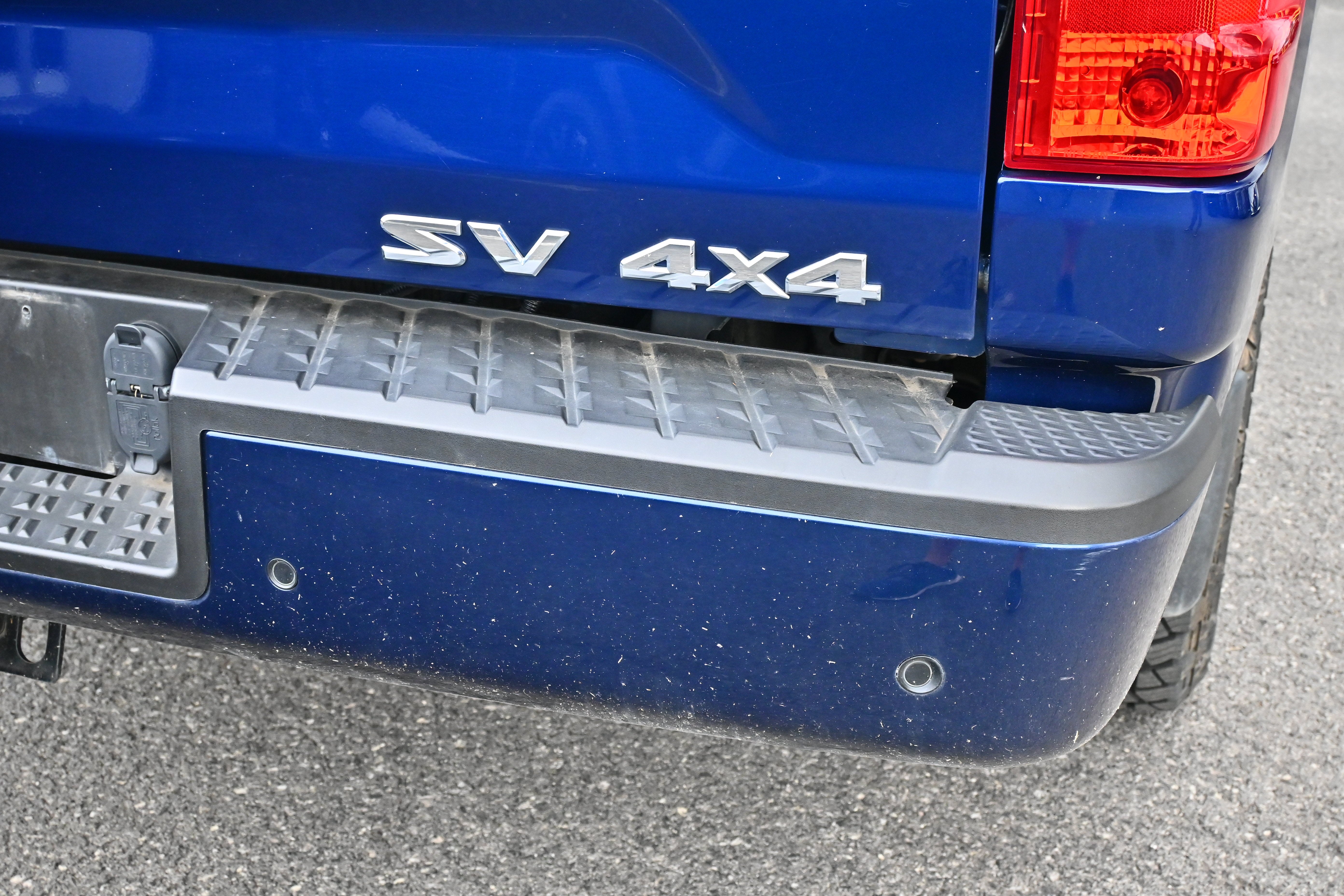 2024 Nissan Titan Crew Cab SV