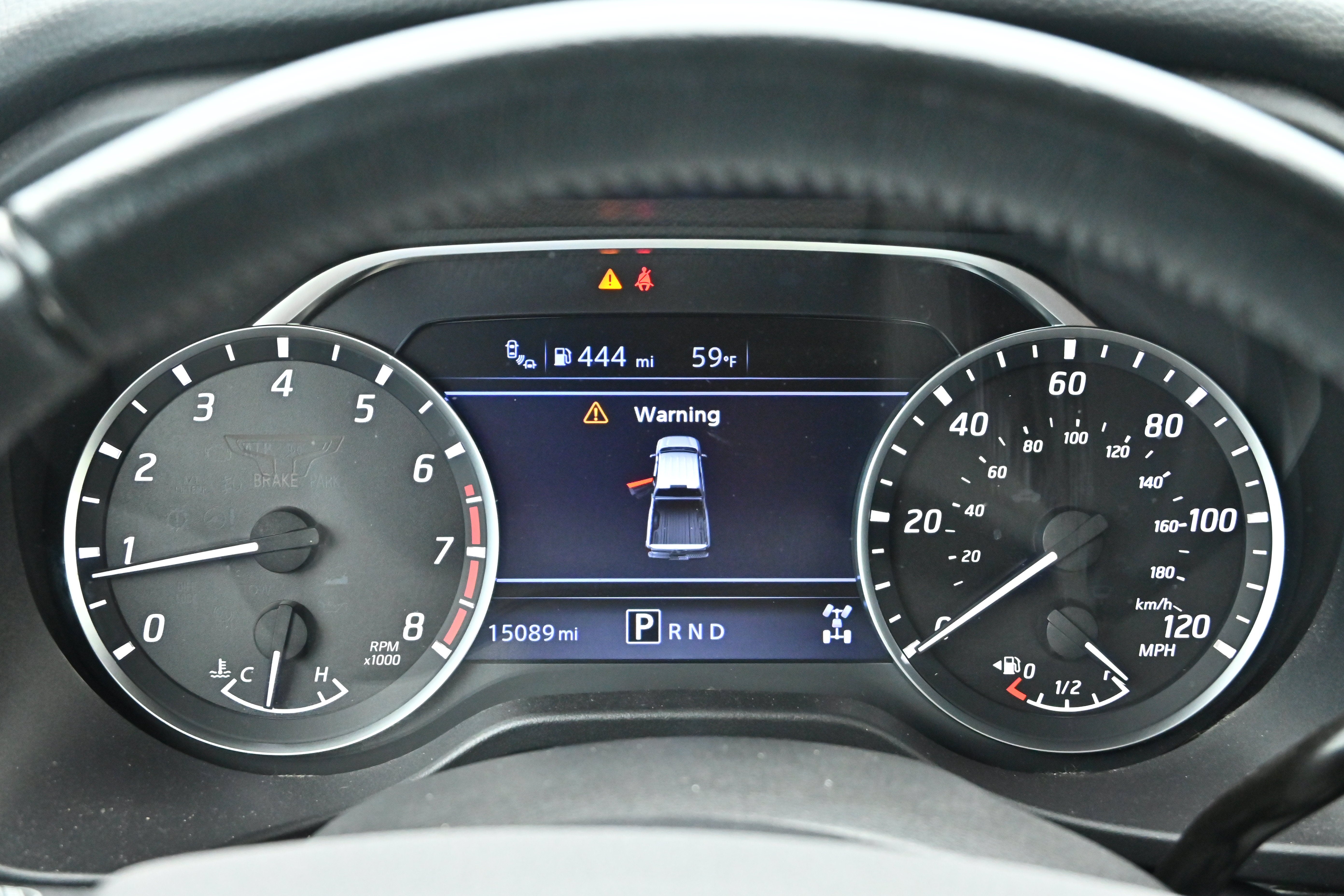 2024 Nissan Titan Crew Cab SV